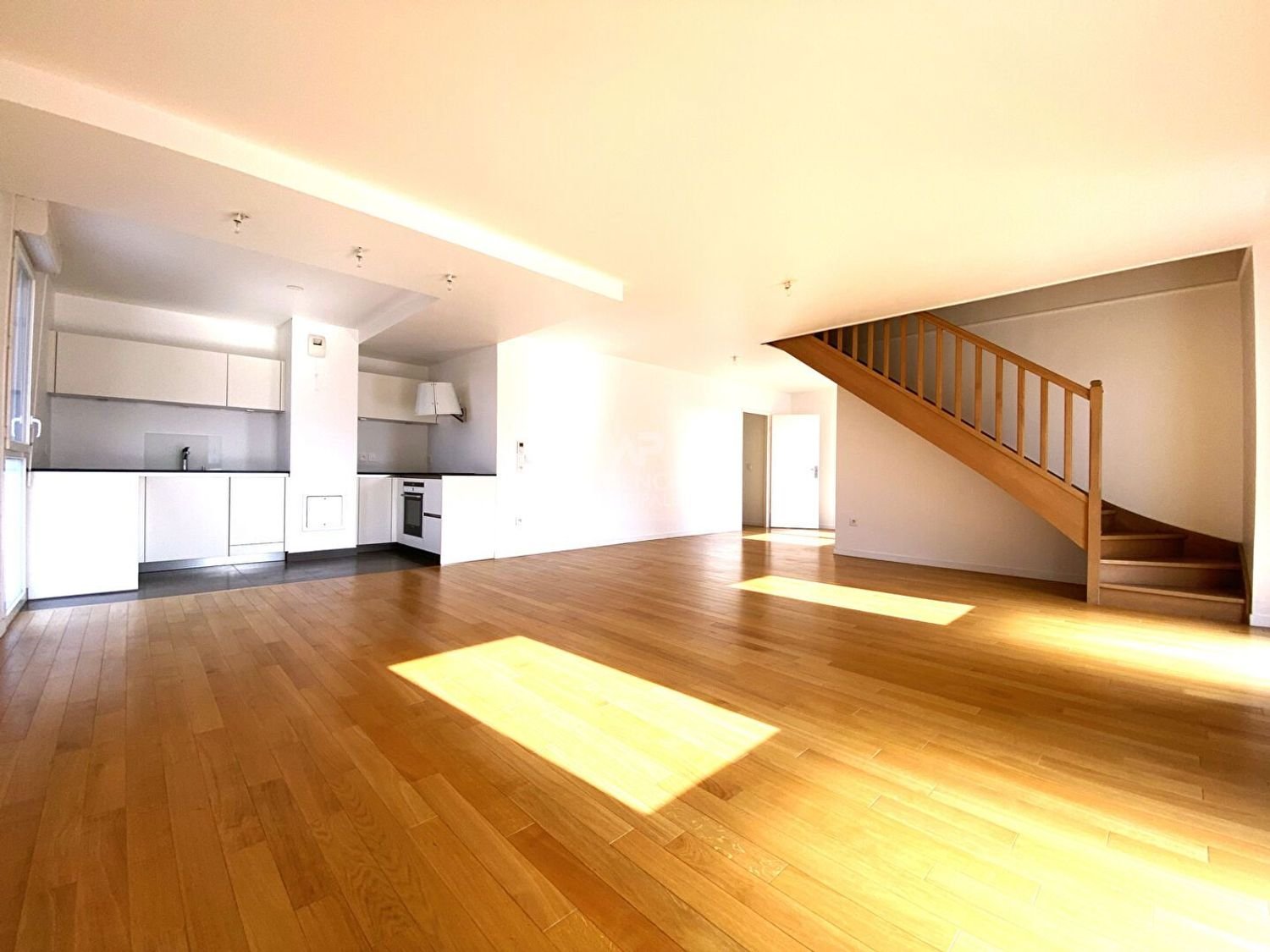 Appartement à louer, 104m², Nanterre