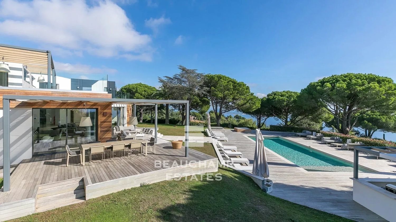 Maison à louer, 700m², Vallauris