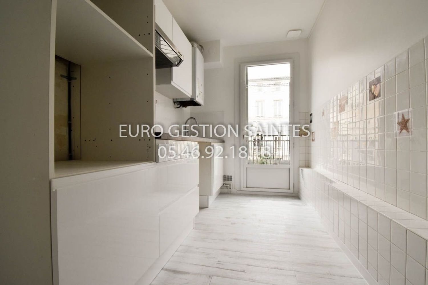 Appartement à louer, 44m², Saintes