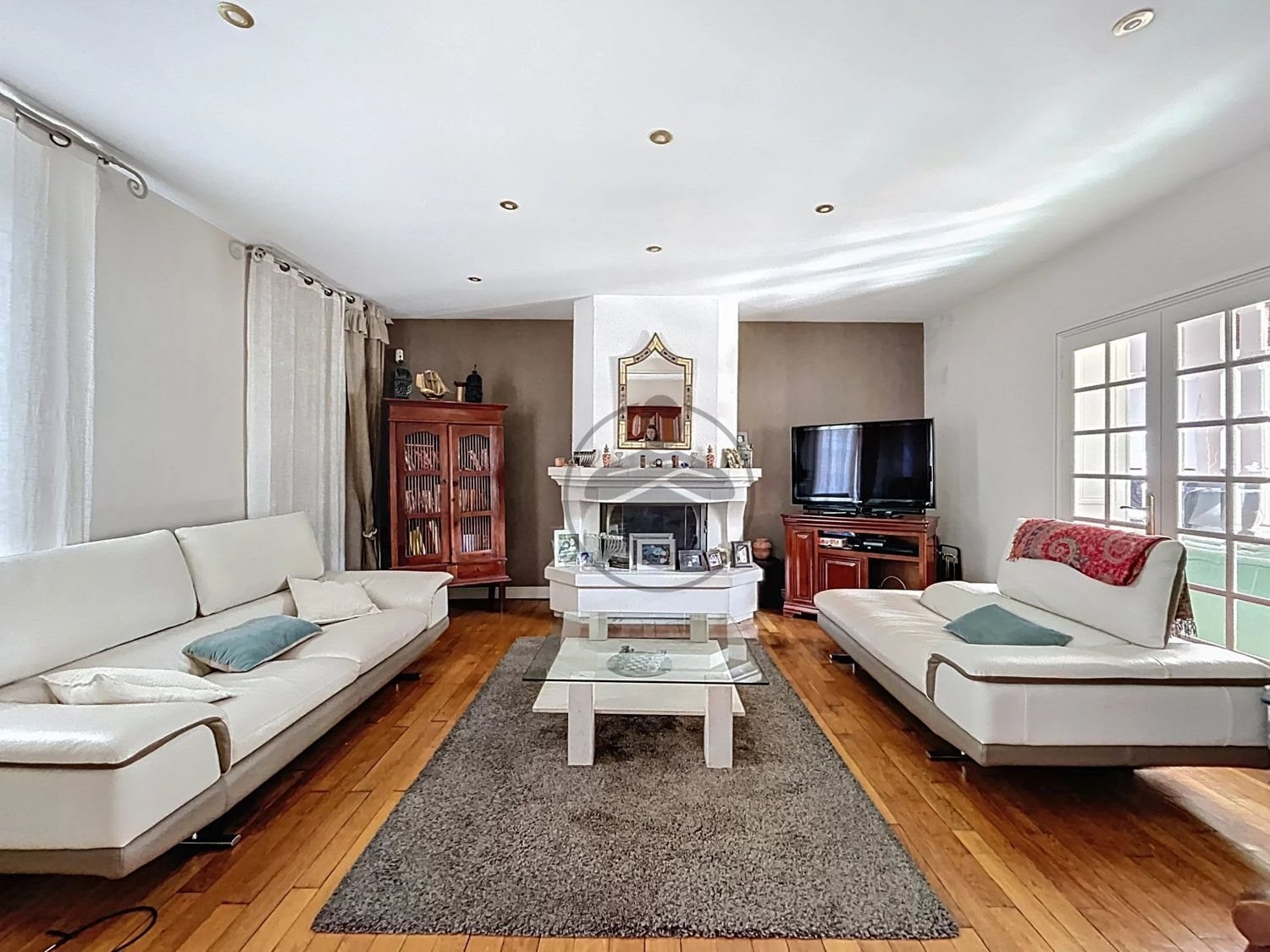 Maison à vendre, 237m², Saint-Quentin