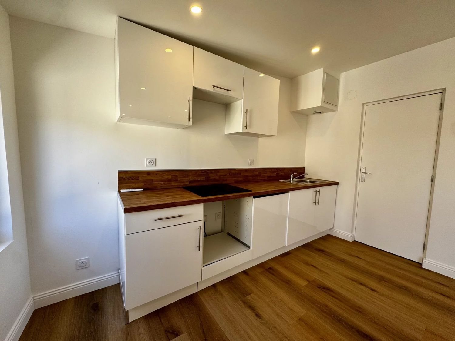 Maison à vendre, 91m², Neuville-Saint-Rémy