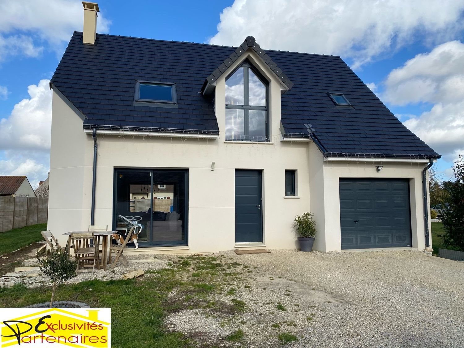 Maison à vendre, 107m², Bû