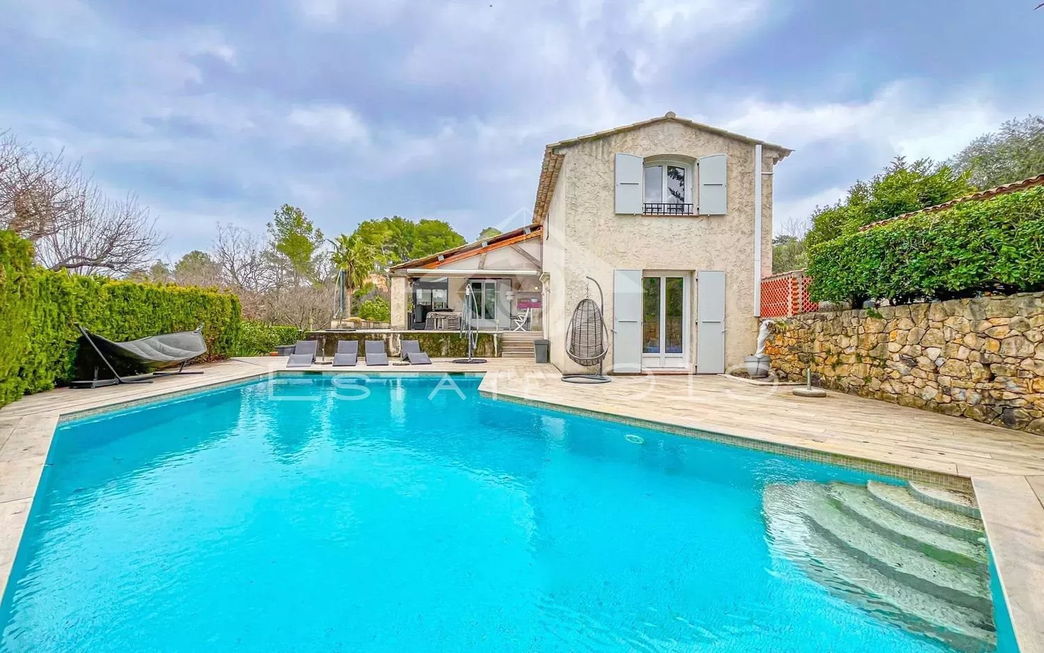 Maison à vendre, 120m², Le Rouret