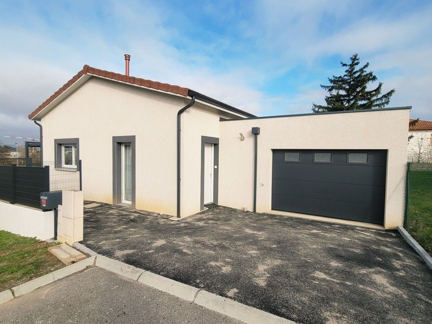 Maison à vendre, 101m², Salaise-sur-Sanne