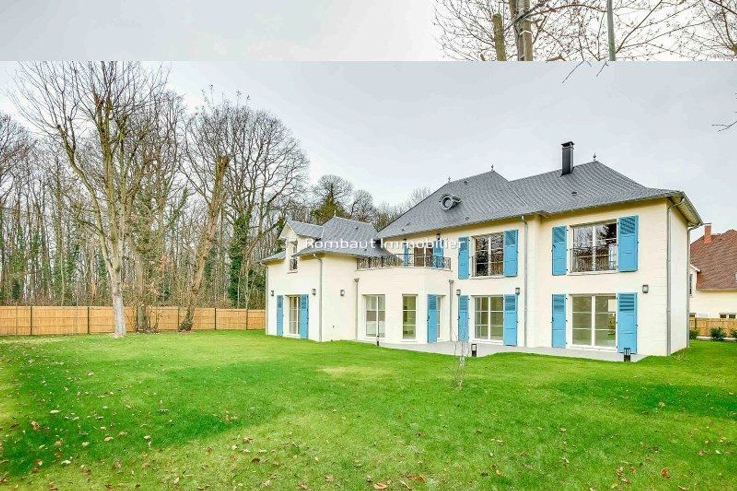 Maison à louer, 250m², La Celle-Saint-Cloud