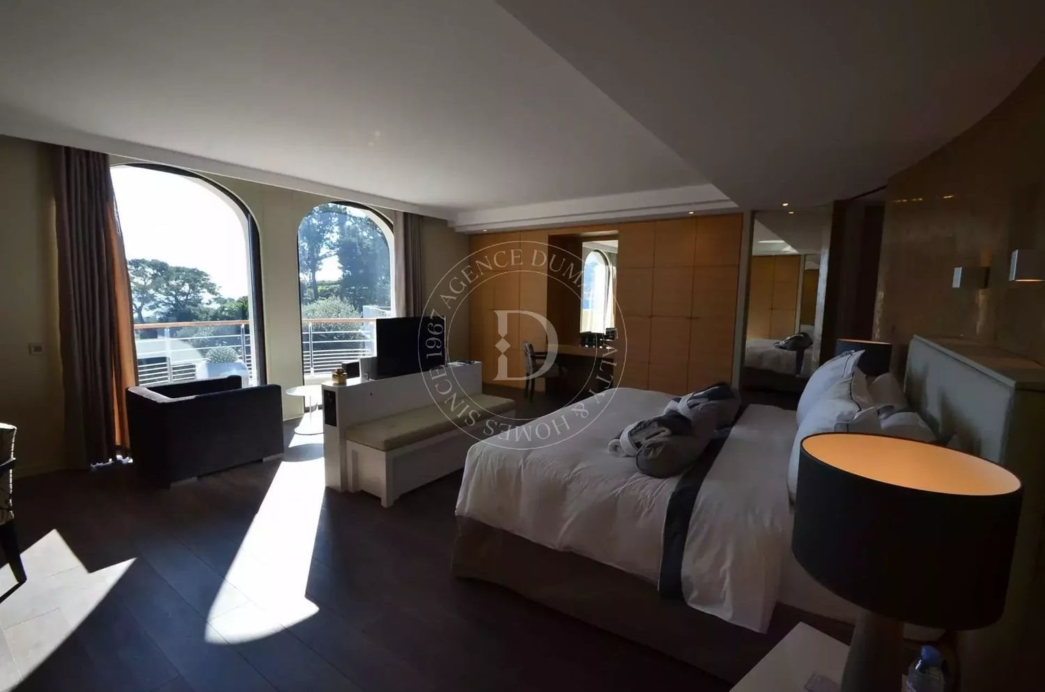 Maison à louer, 1200m², Saint-Jean-Cap-Ferrat