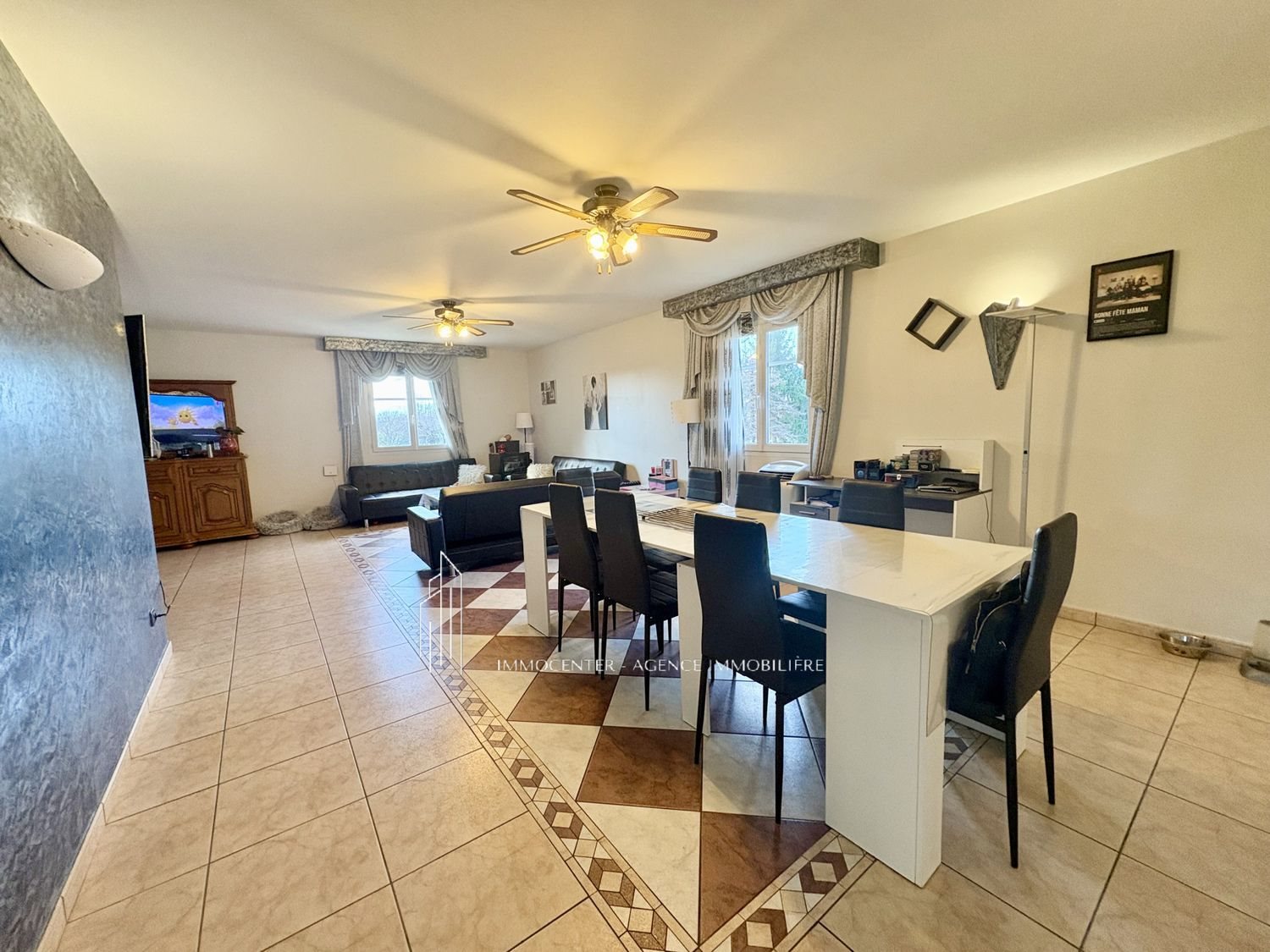 Maison à vendre, 216m², Roussillon