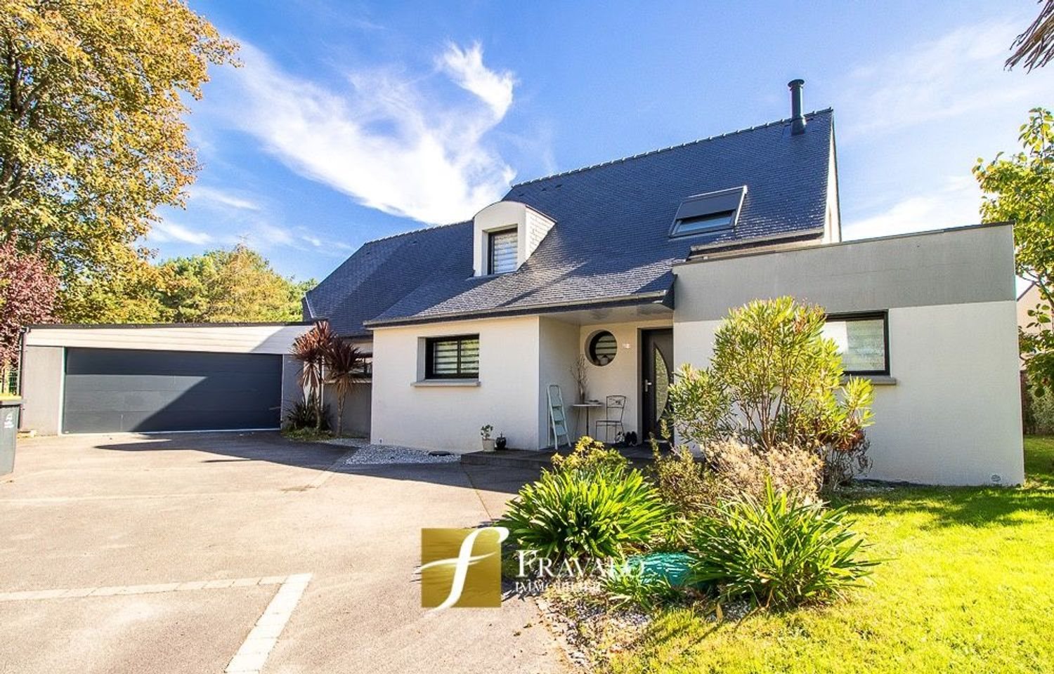Maison à vendre, 143m², Plougoumelen