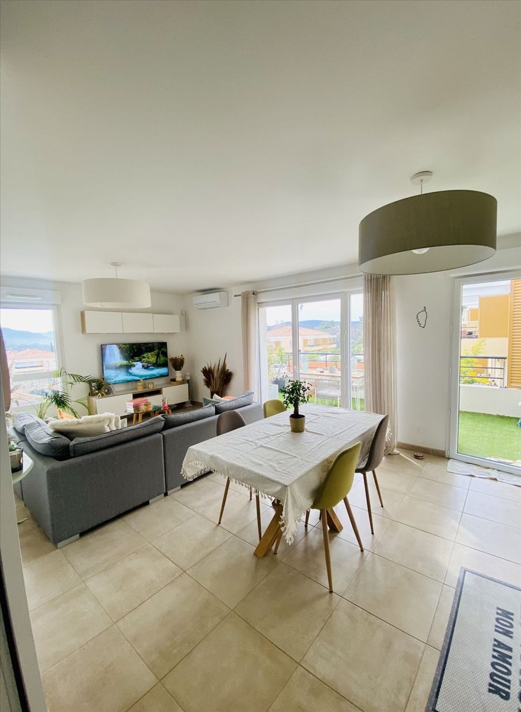Appartement à vendre, 64m², Aubagne