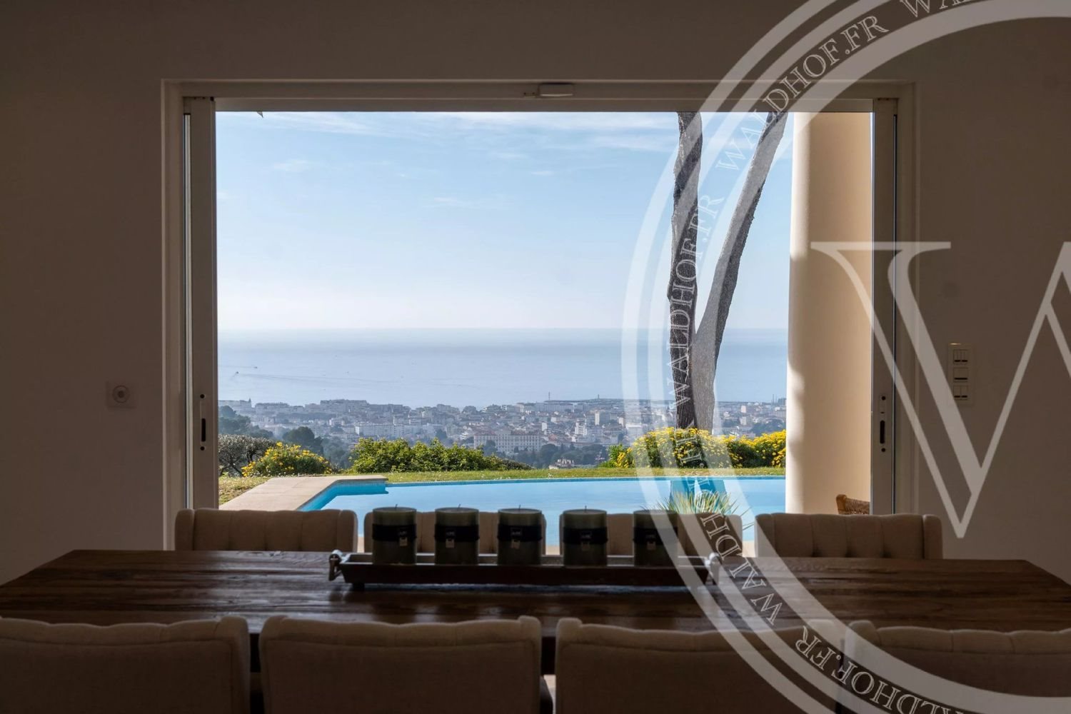 Maison à louer, 250m², Cannes