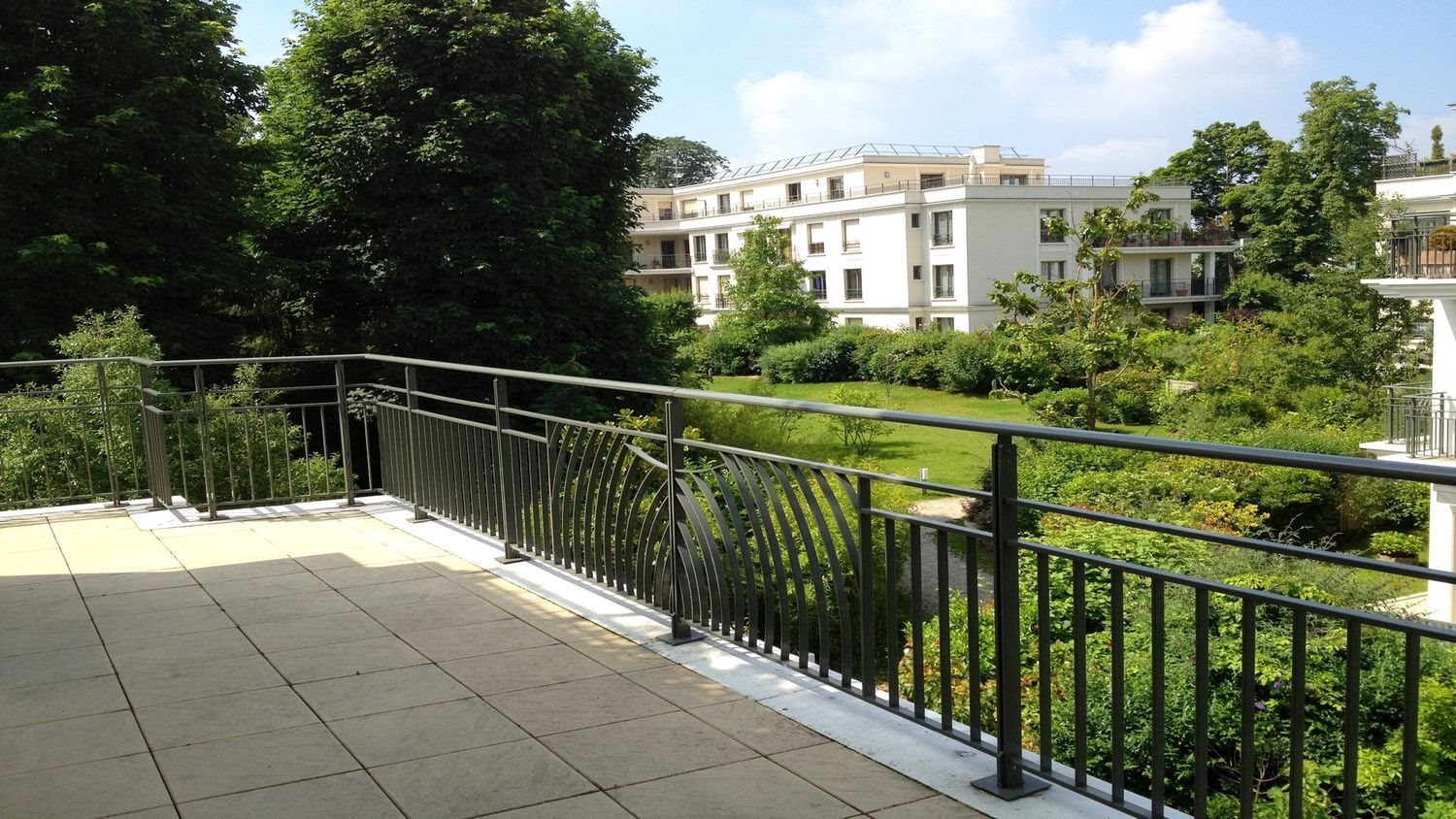 Appartement à louer, 105m², Garches