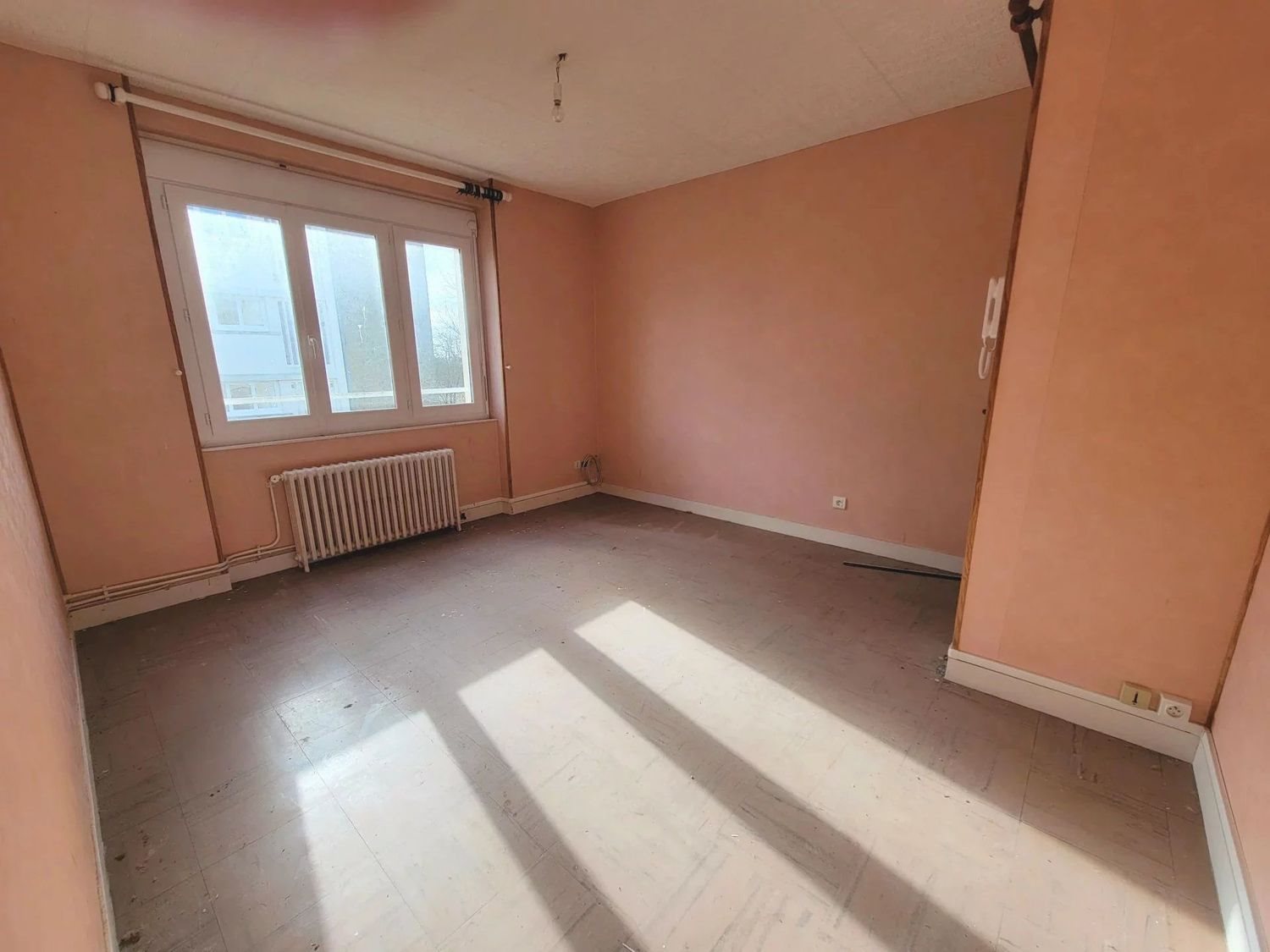 Appartement à vendre, 56m², Garchizy