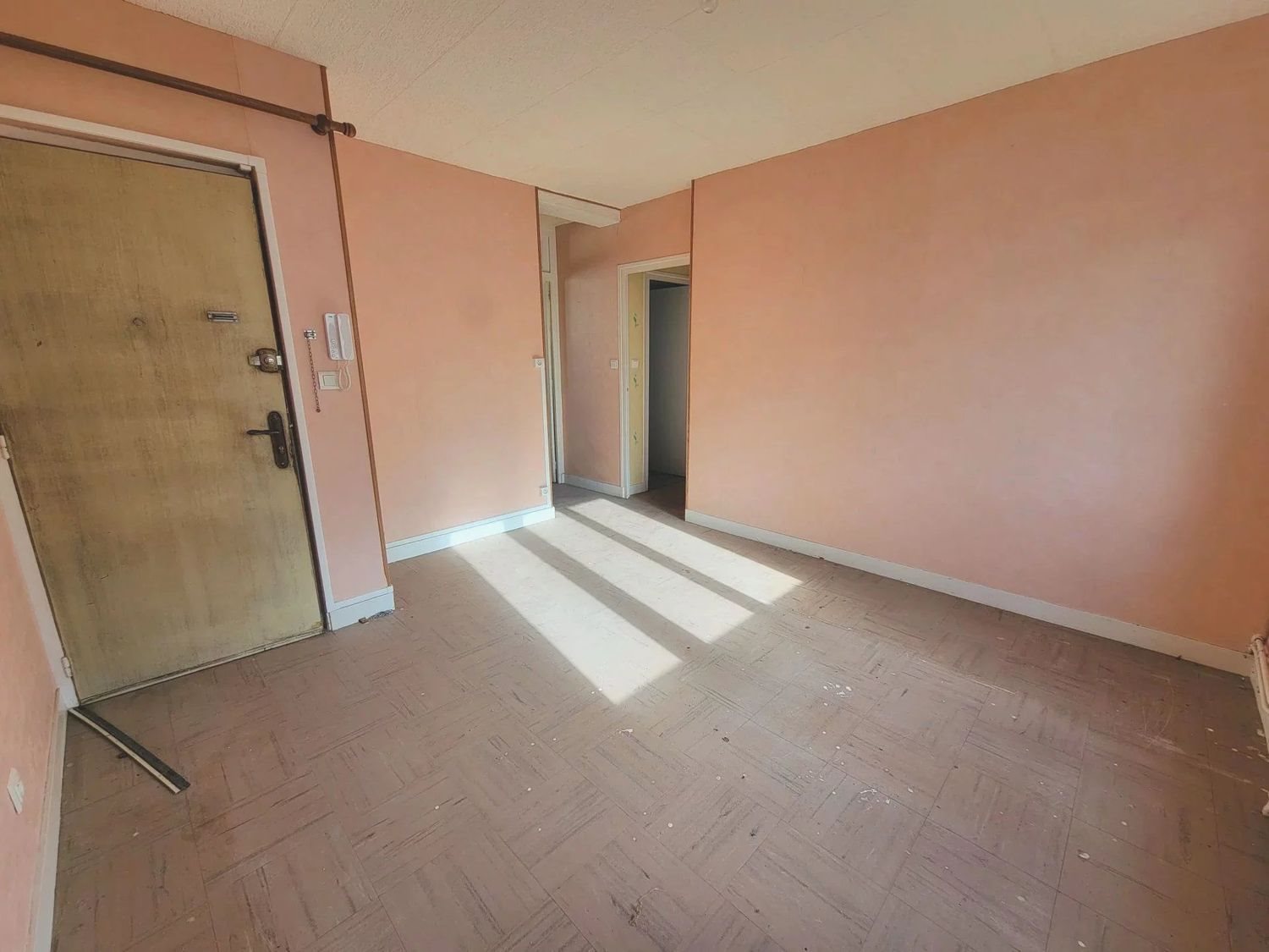 Appartement à vendre, 56m², Garchizy