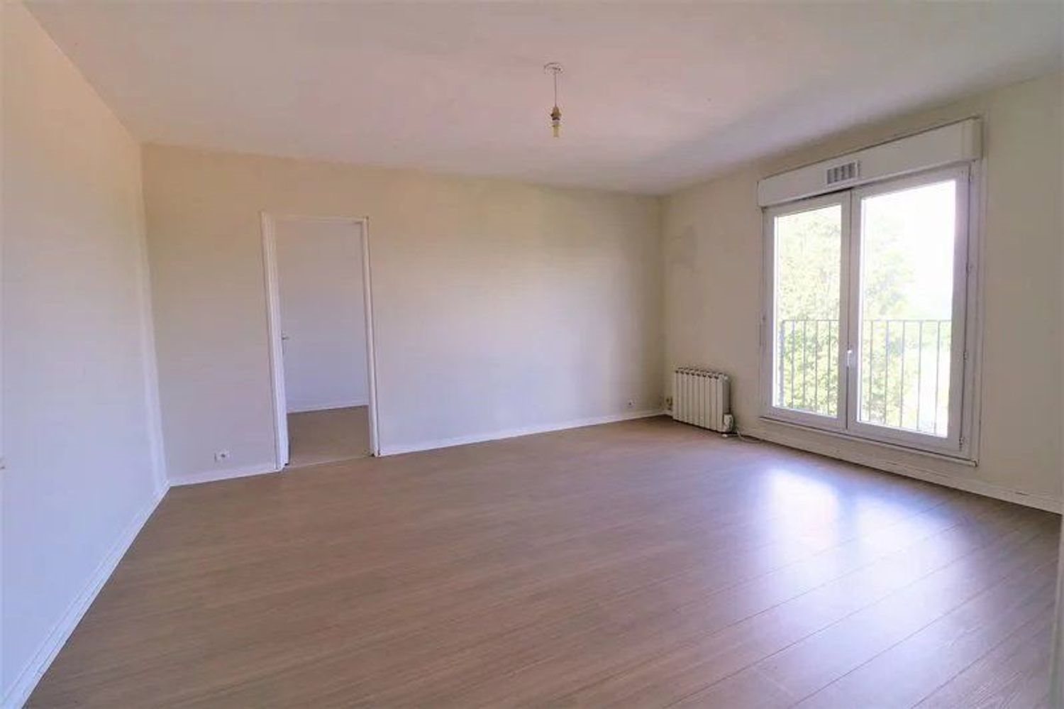Appartement à louer, 49m², Cercy-la-Tour