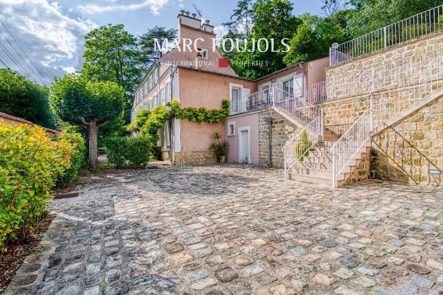 Maison à vendre, 585m², Valmondois