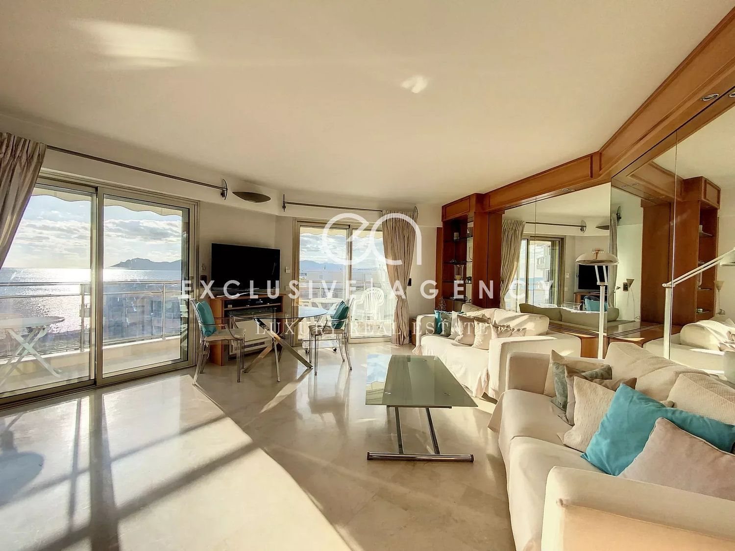Appartement à louer, 77m², Cannes
