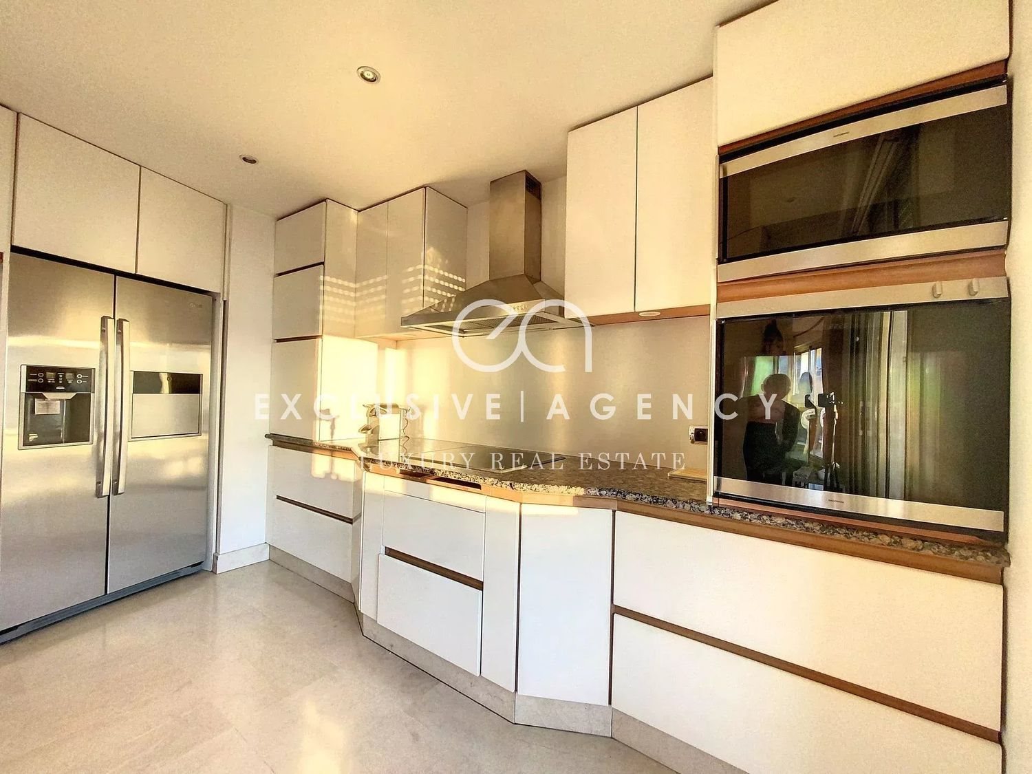 Appartement à louer, 77m², Cannes