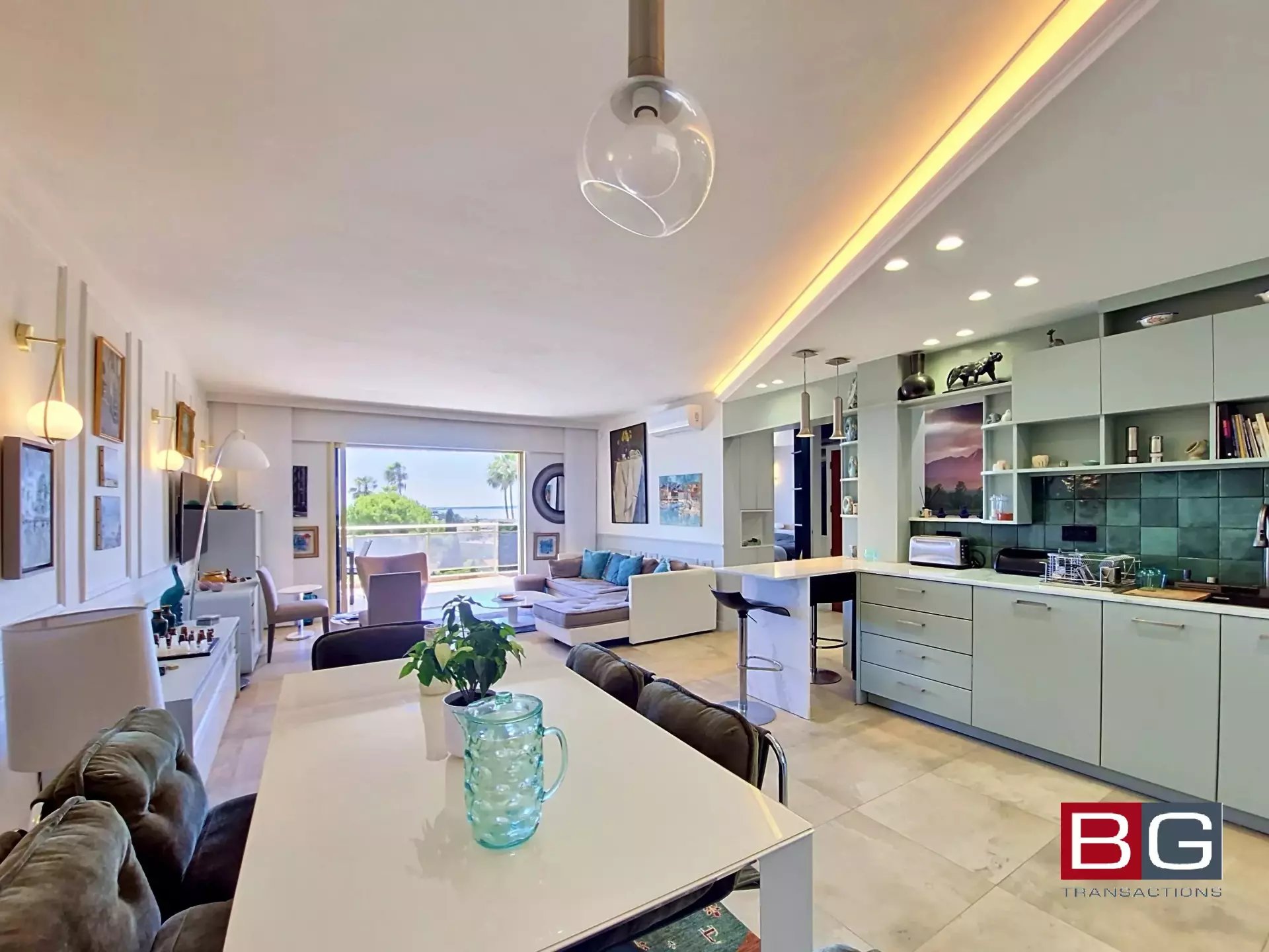 Appartement à vendre, 92m², Antibes
