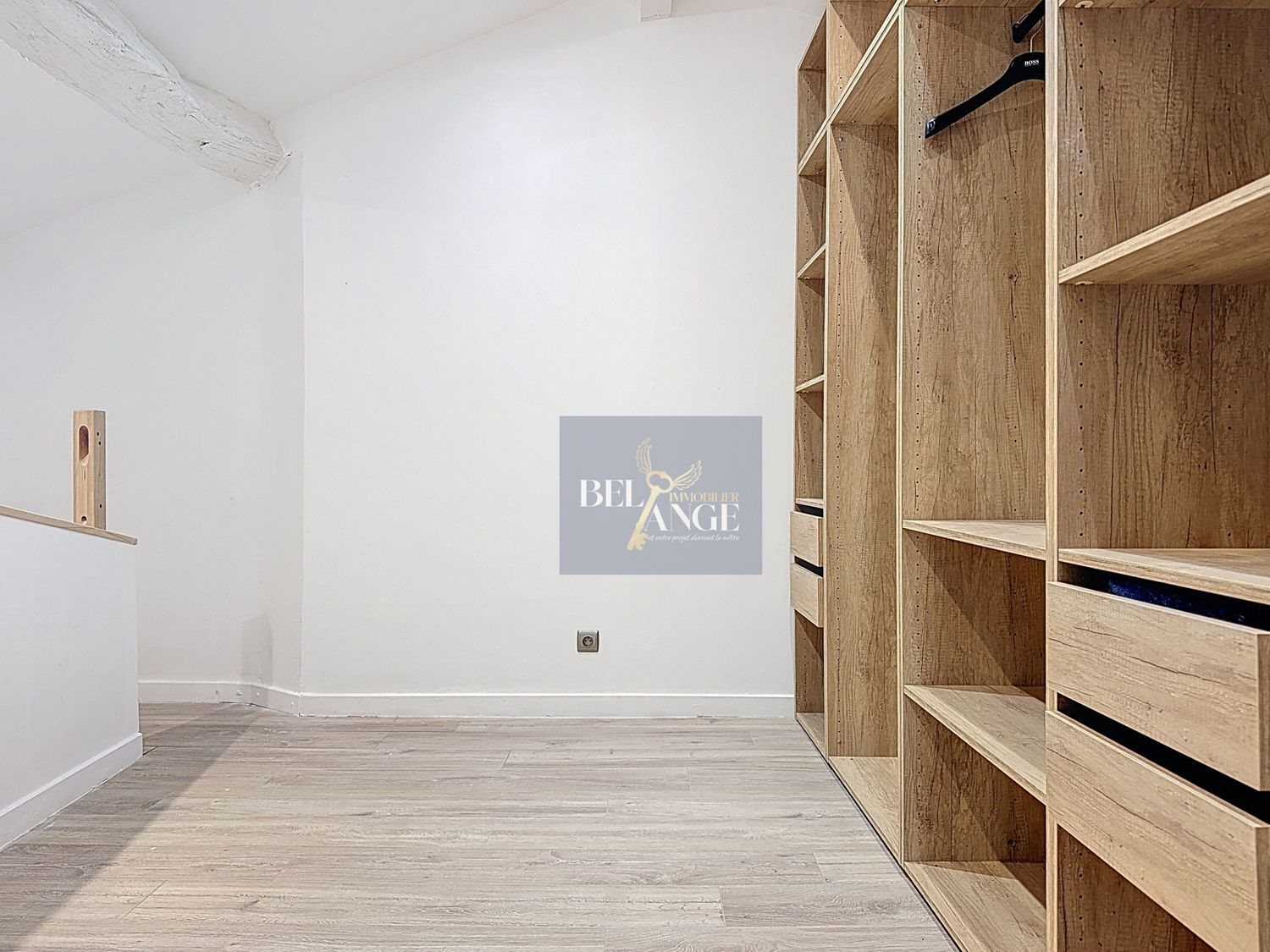 Appartement à louer, 66m², Vallon-Pont-d'Arc