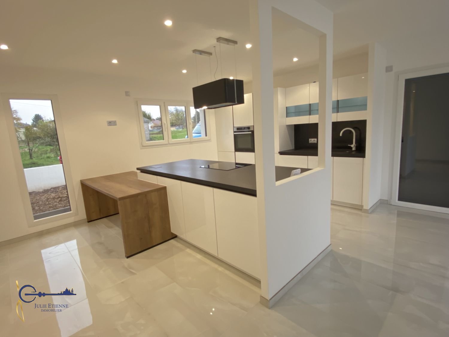 Maison à vendre, 98m², Dogneville