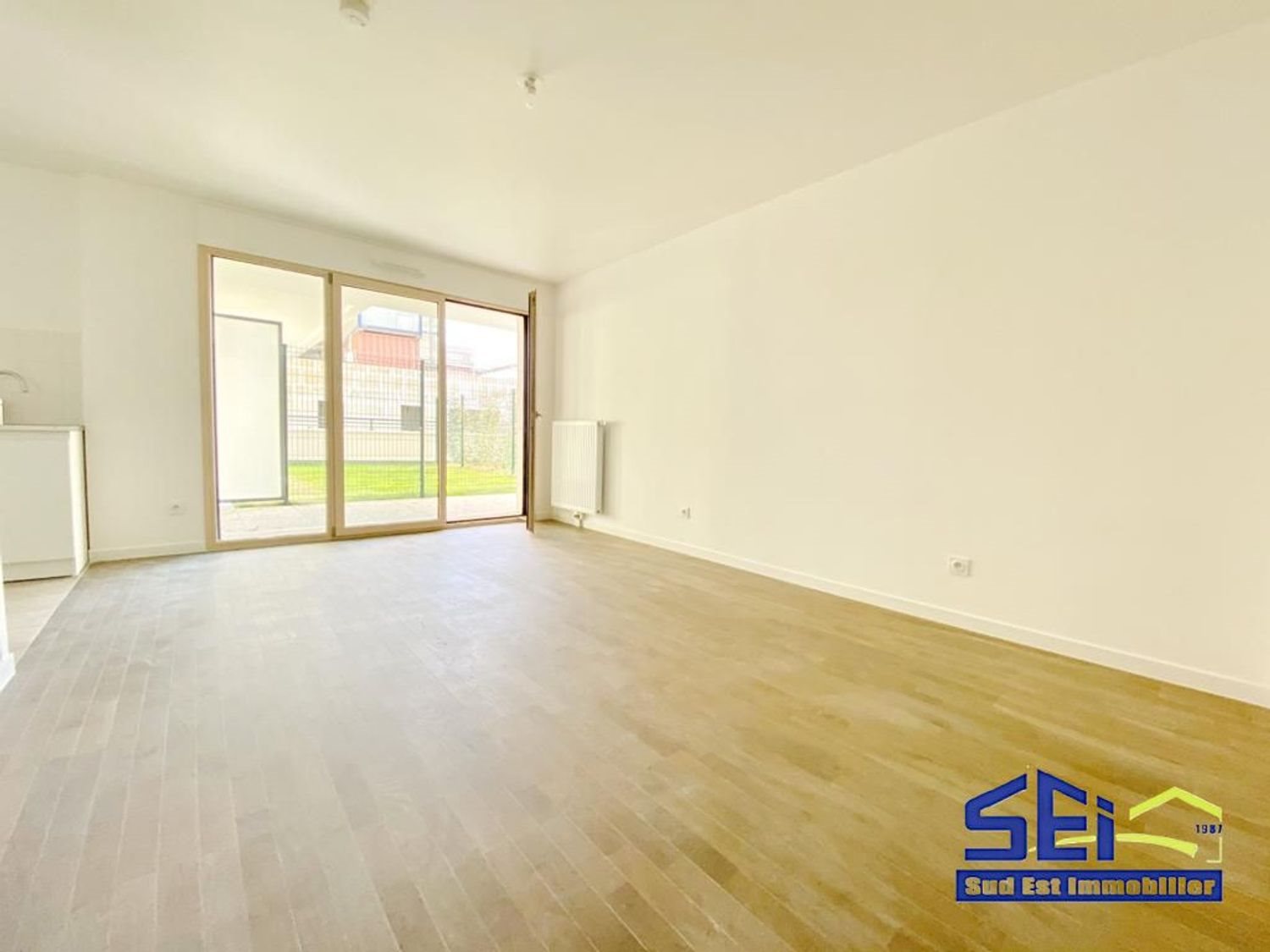 Appartement à louer, 28m², Saint-Maurice