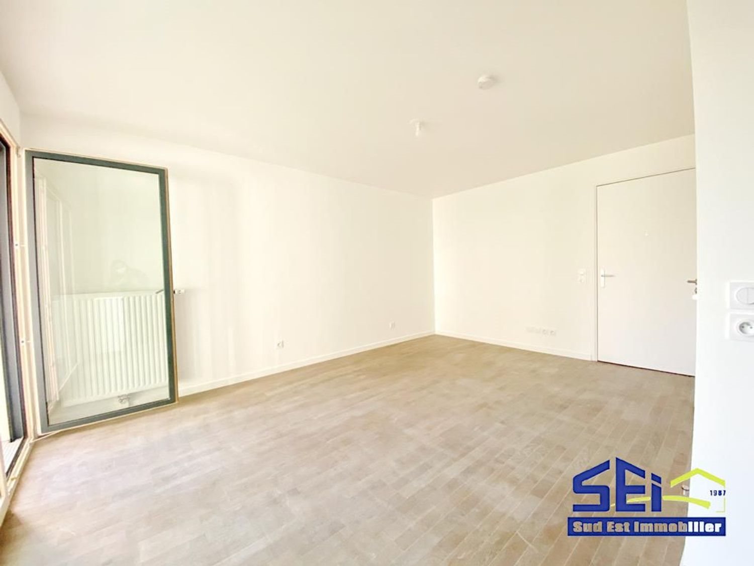 Appartement à louer, 28m², Saint-Maurice
