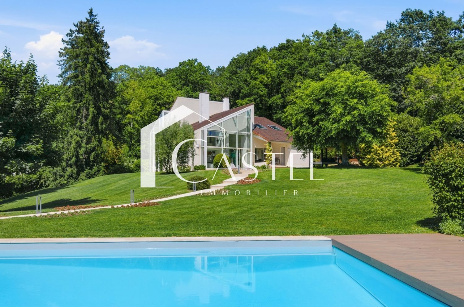Maison à vendre, 260m², Crespières