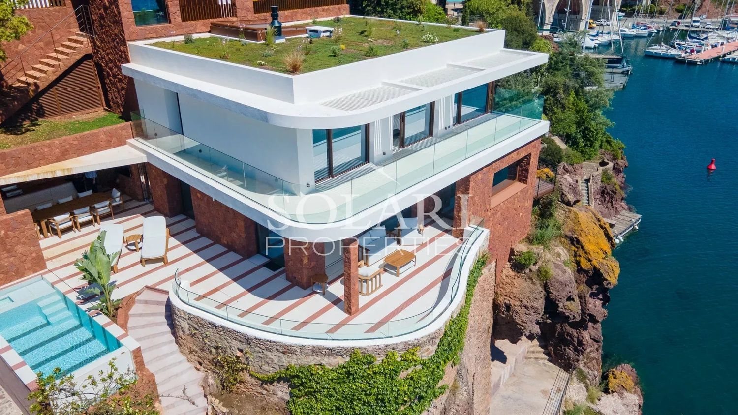 Maison à louer, 180m², Théoule-sur-Mer