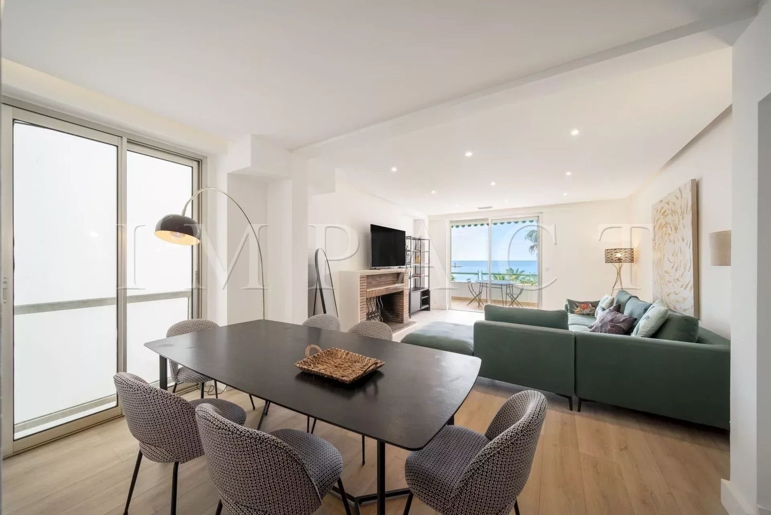 Appartement à louer, 90m², Cannes