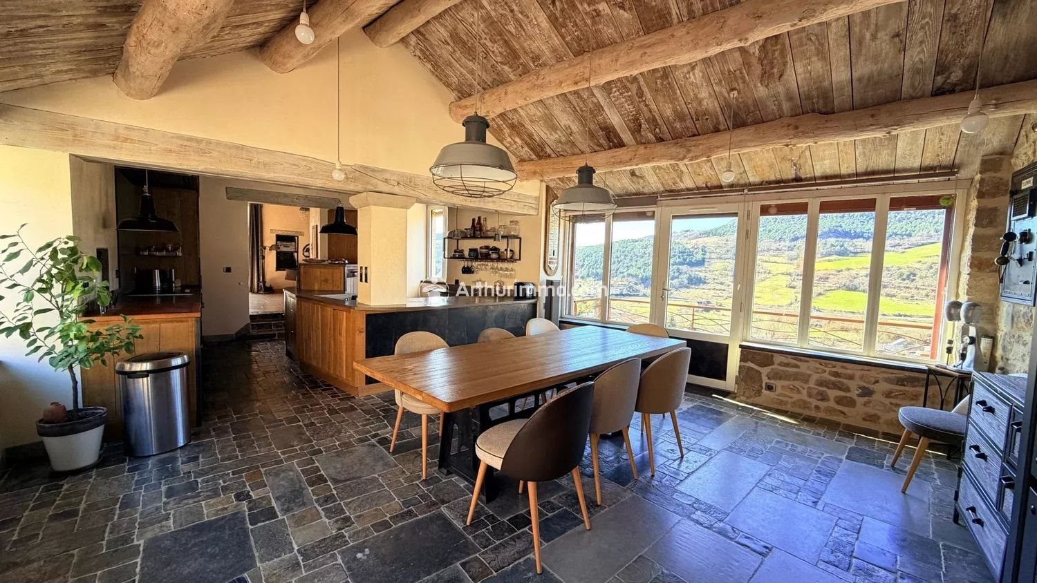 Maison à vendre, 197m², La Cresse