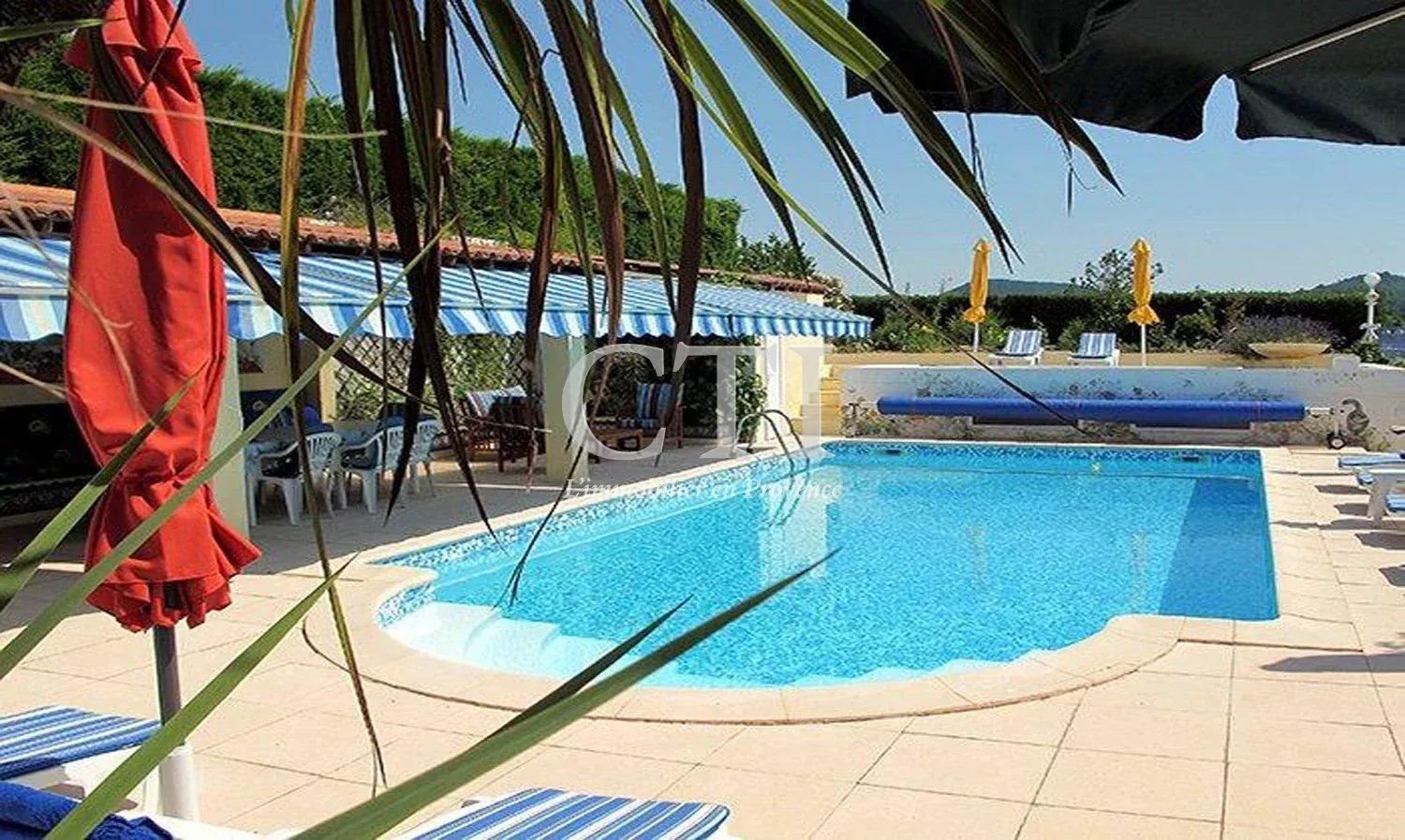 Maison à vendre, 220m², Pont-Saint-Esprit