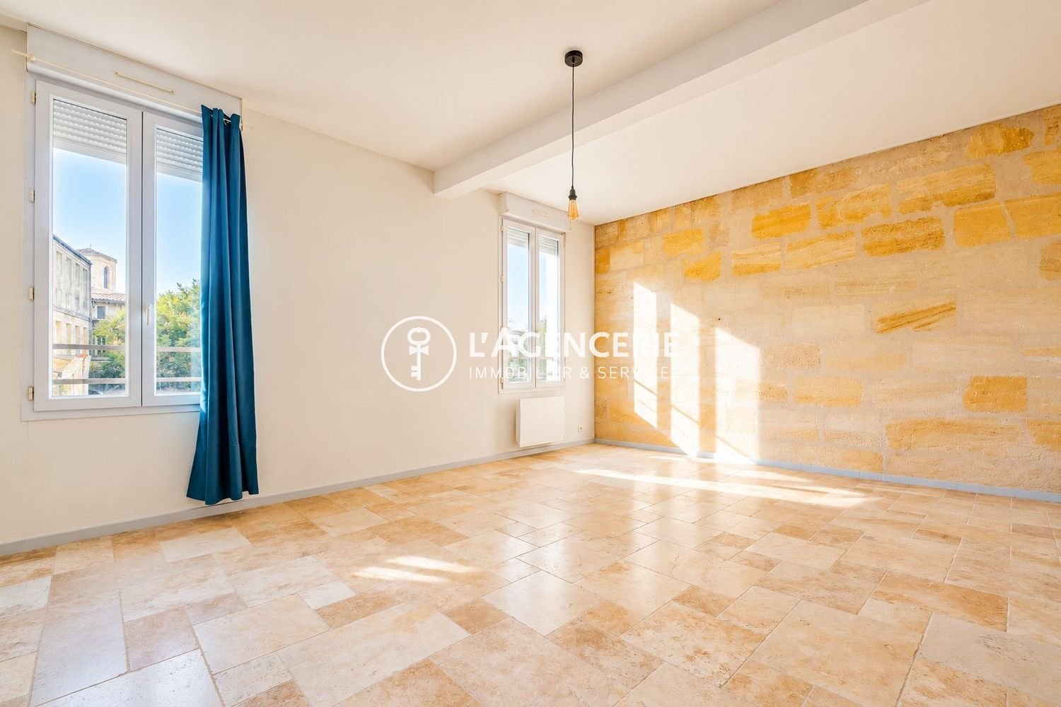 Appartement à louer, 71m², Bordeaux