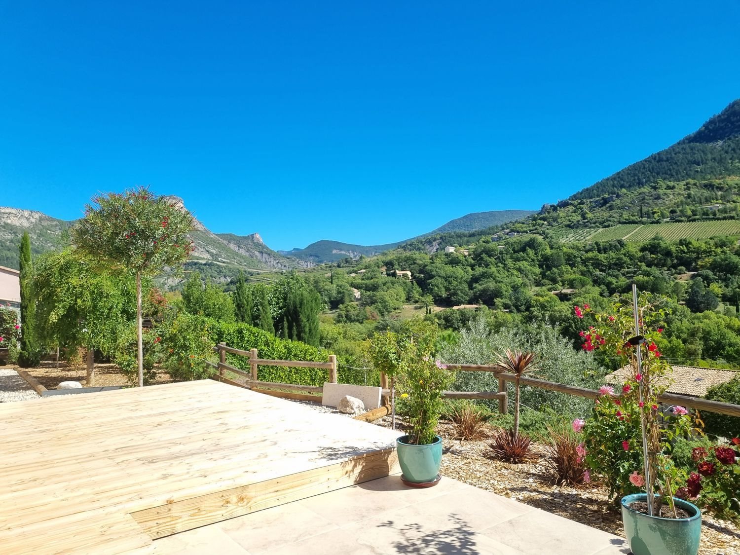 Maison à vendre, 110m², Sahune