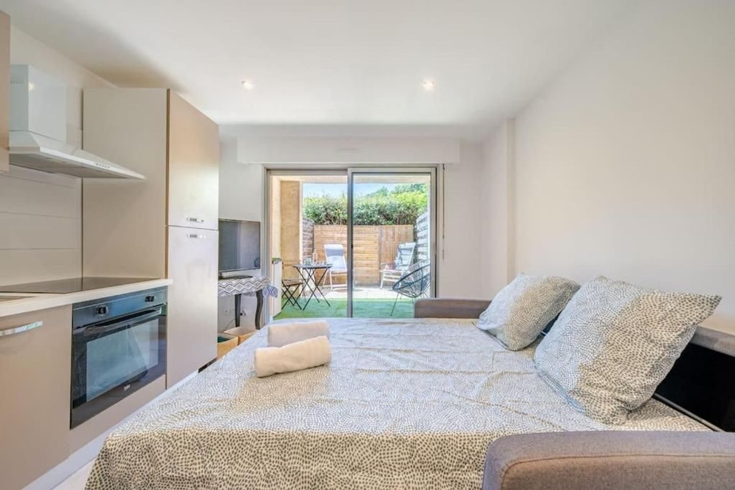 Appartement à louer, 19m², Villeneuve-Loubet