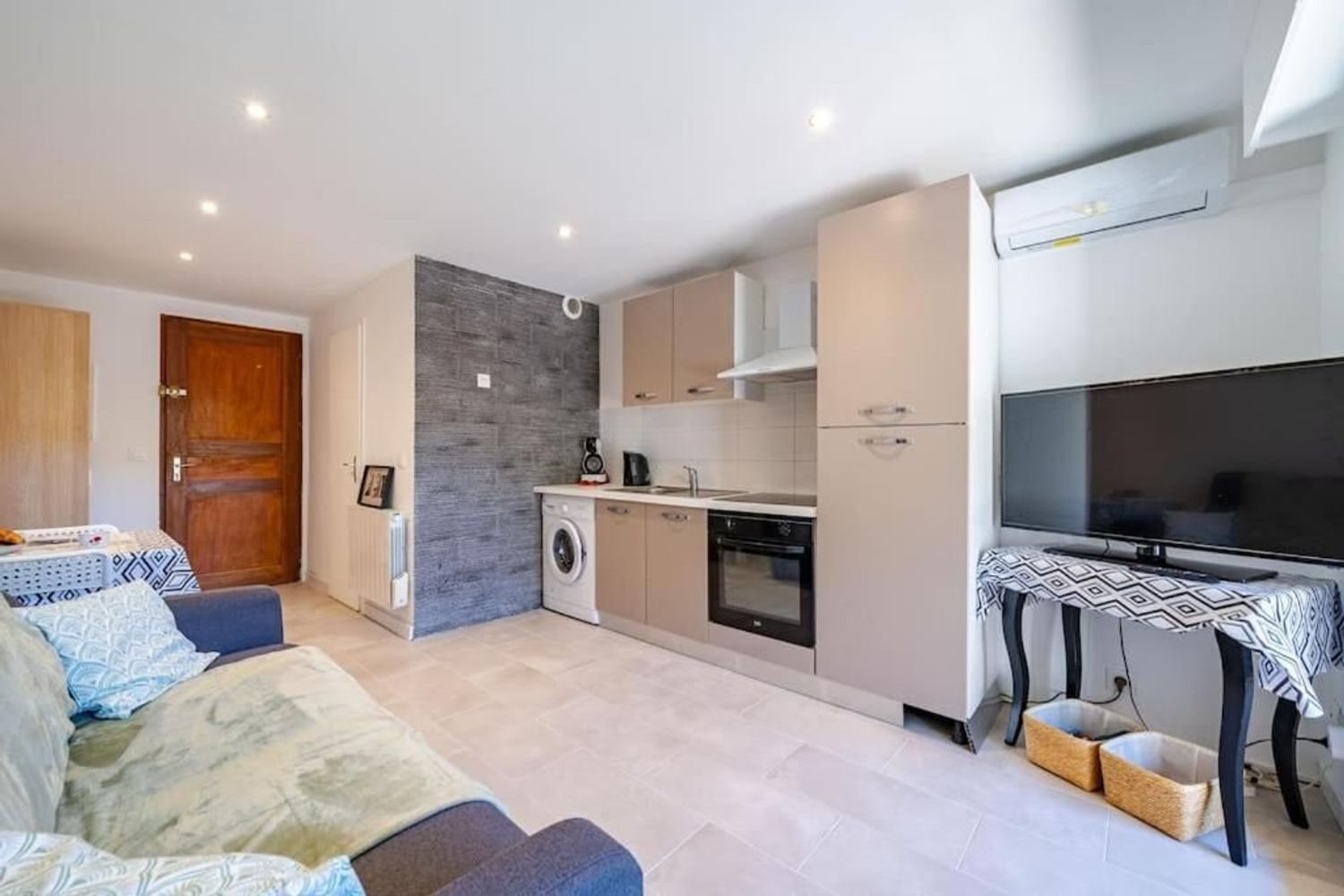 Appartement à louer, 19m², Villeneuve-Loubet