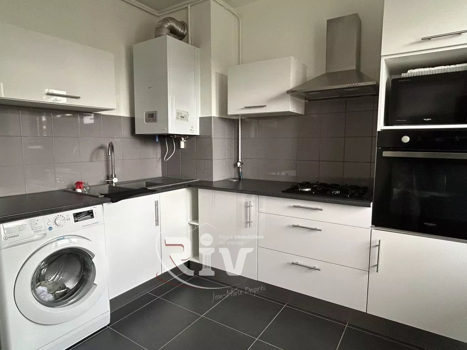 Appartement à louer, 64m², Pont-Evêque