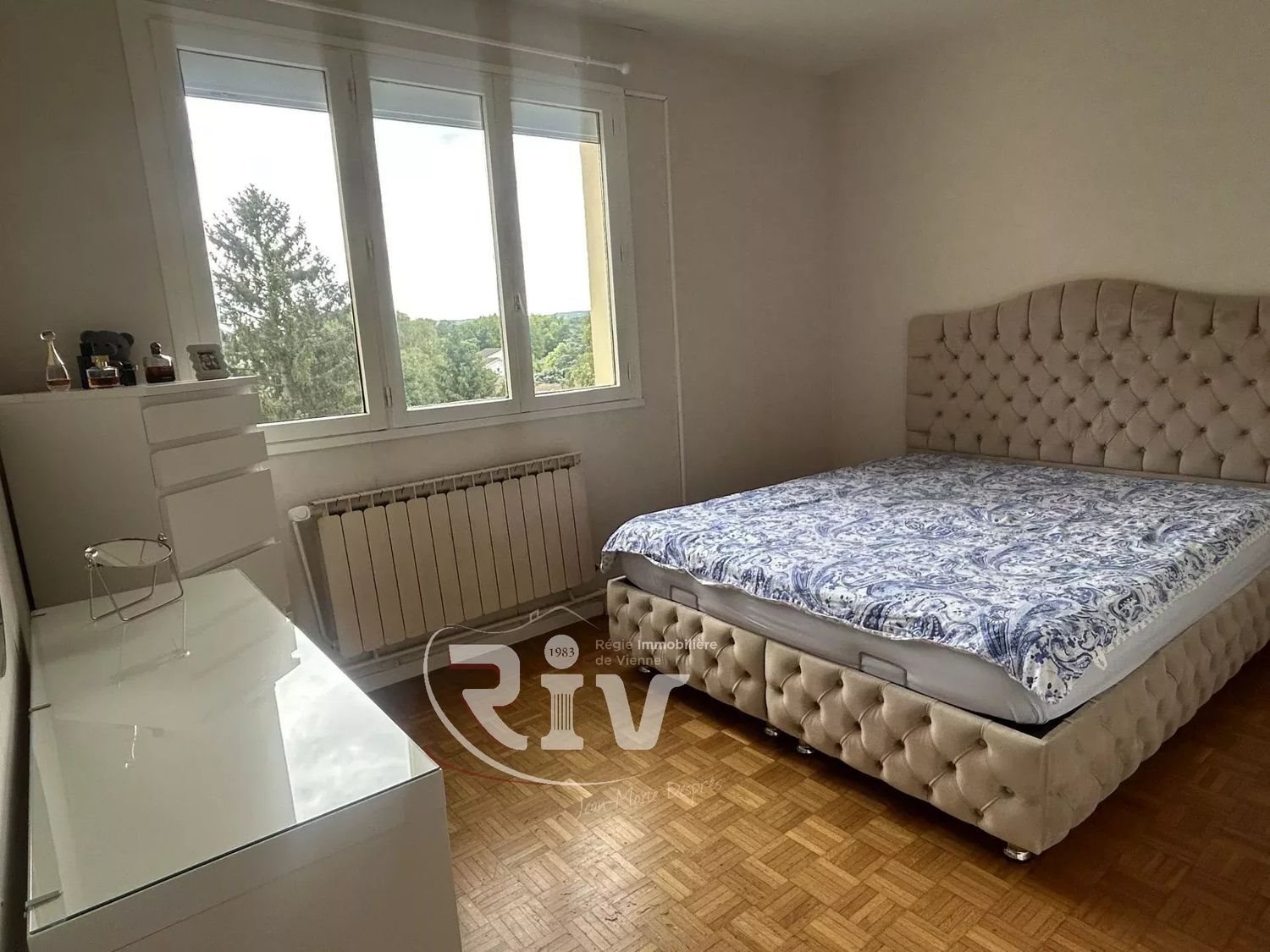 Appartement à louer, 64m², Pont-Evêque
