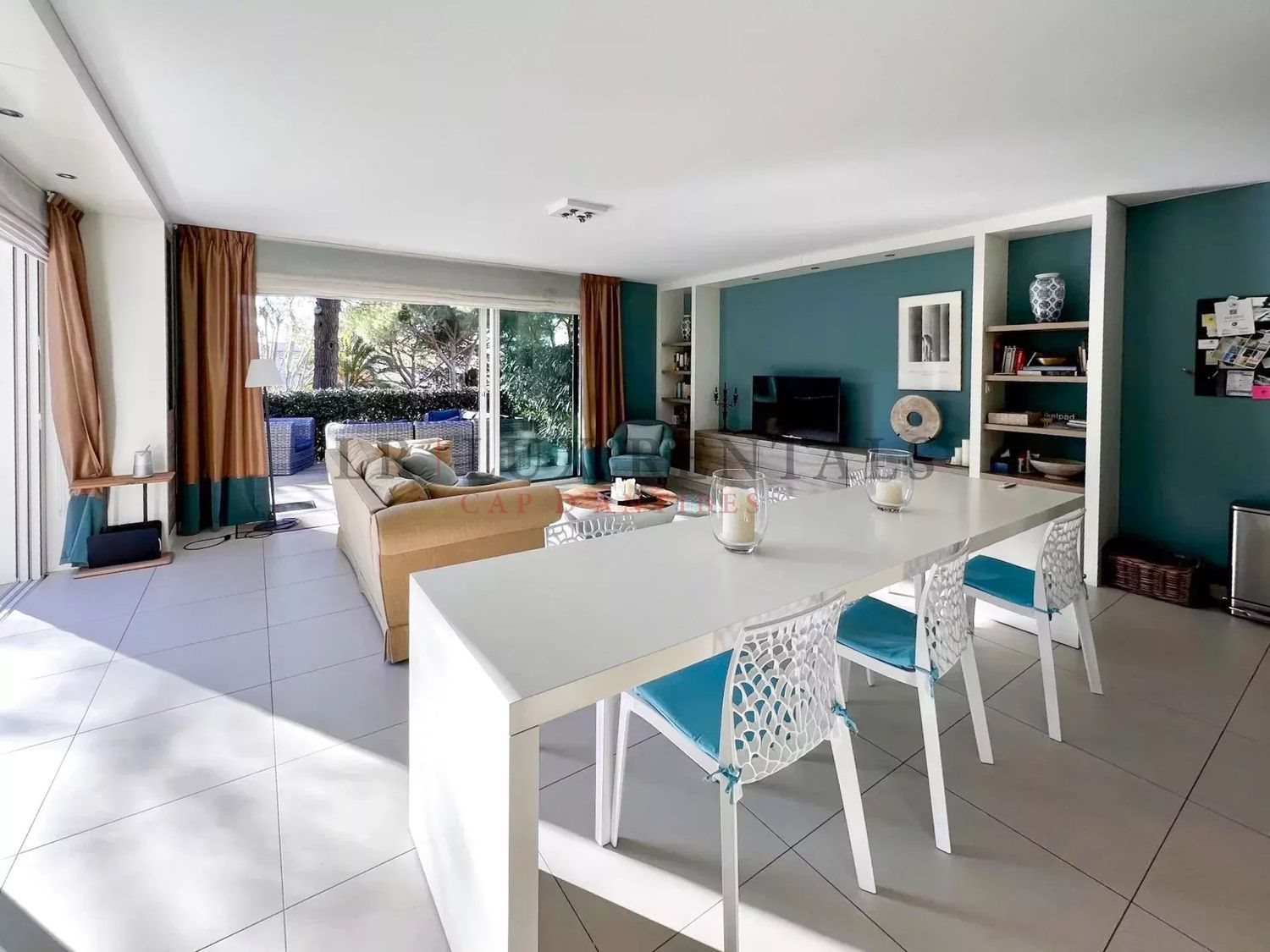 Appartement à louer, 100m², Antibes