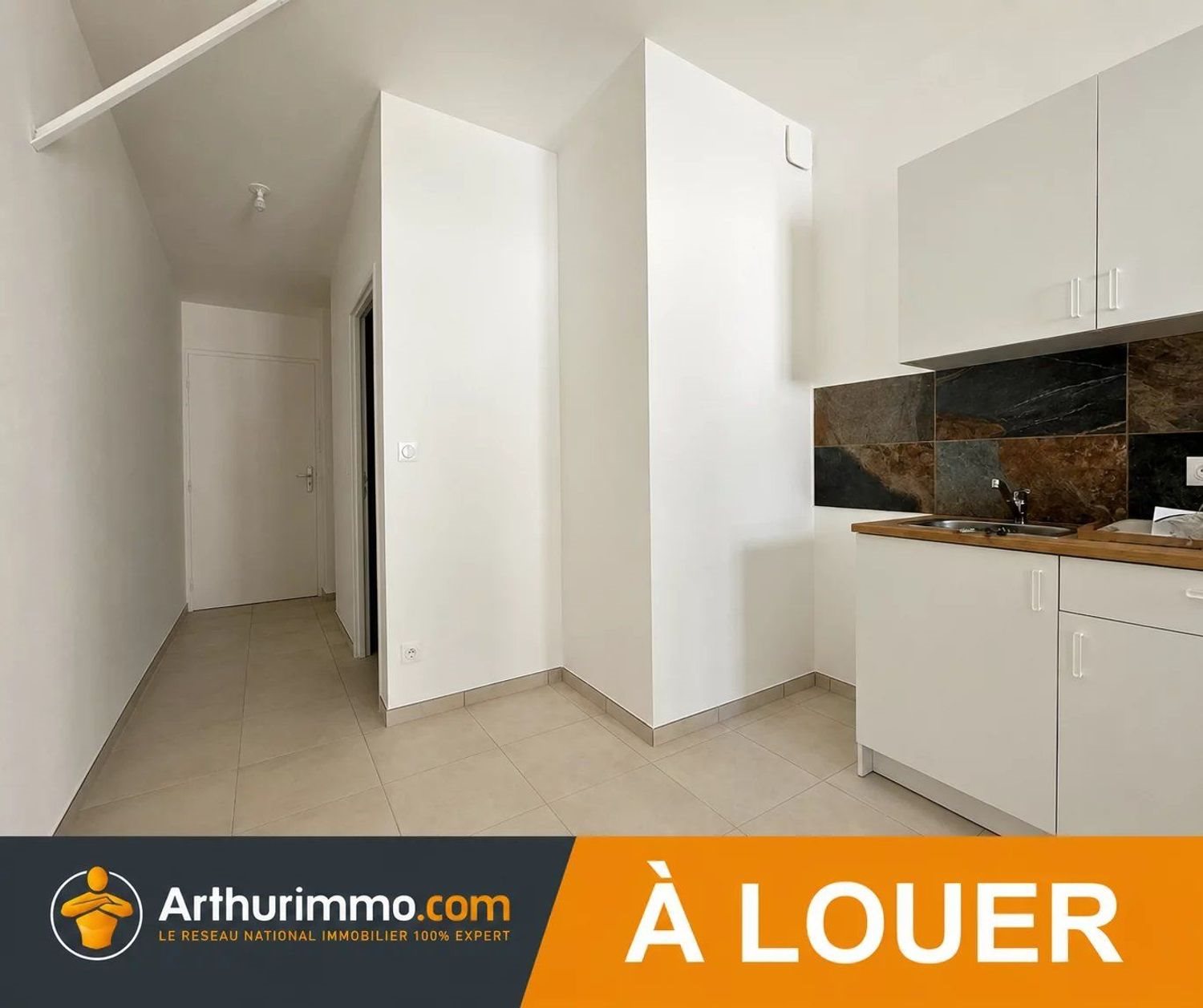 Appartement à louer, 27m², Lodève