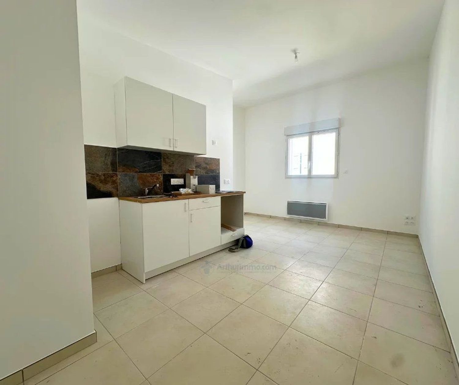 Appartement à louer, 27m², Lodève