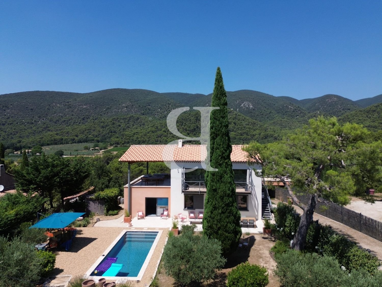 Maison à vendre, 170m², Vaugines