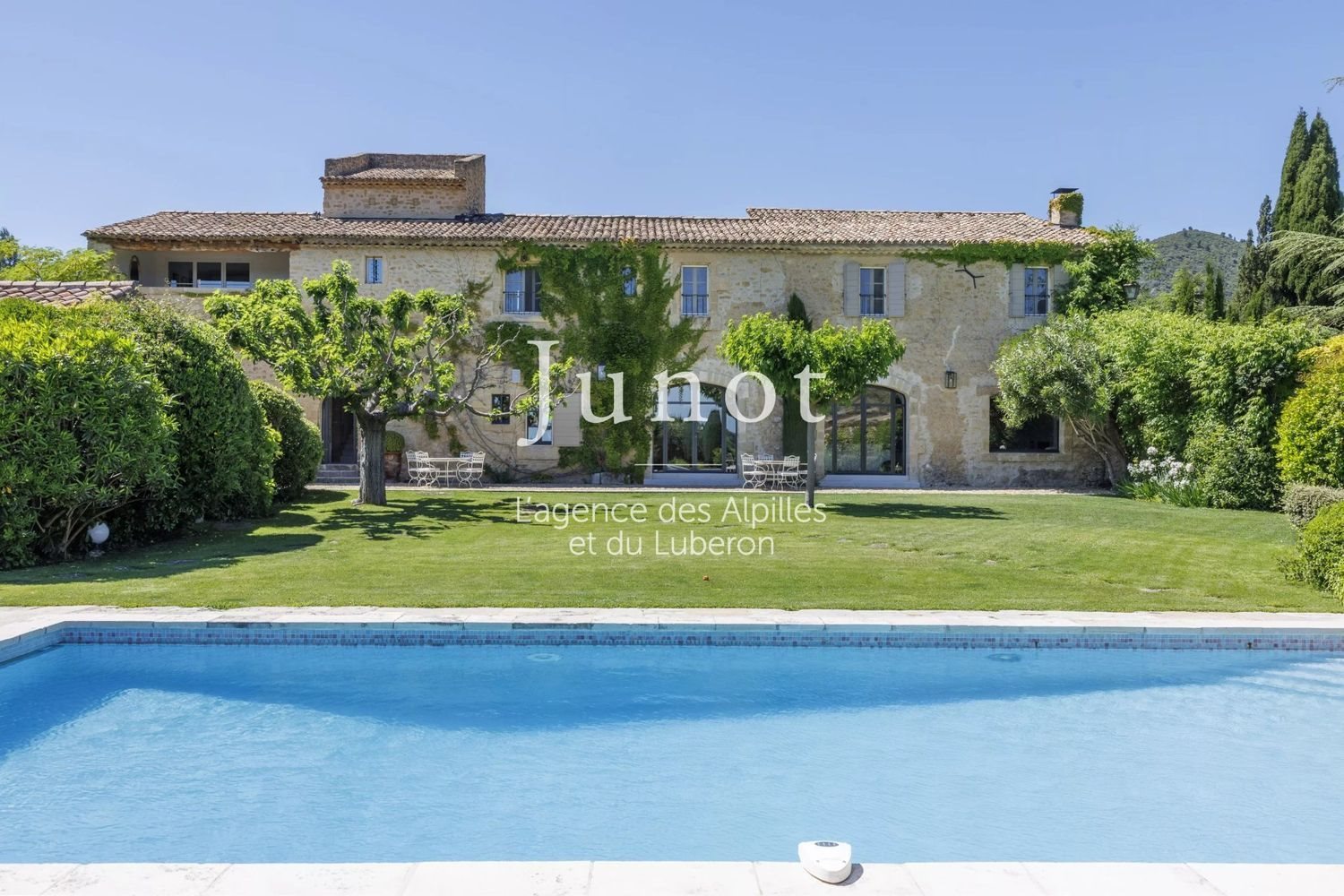 Maison à vendre, 380m², Lauris