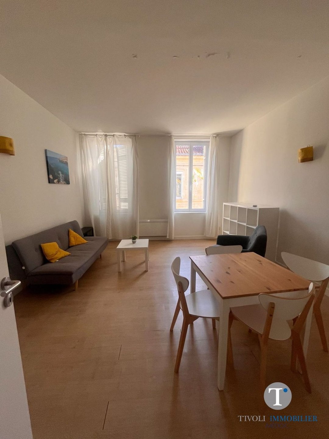 Appartement à louer, 54m², Lesparre-Médoc