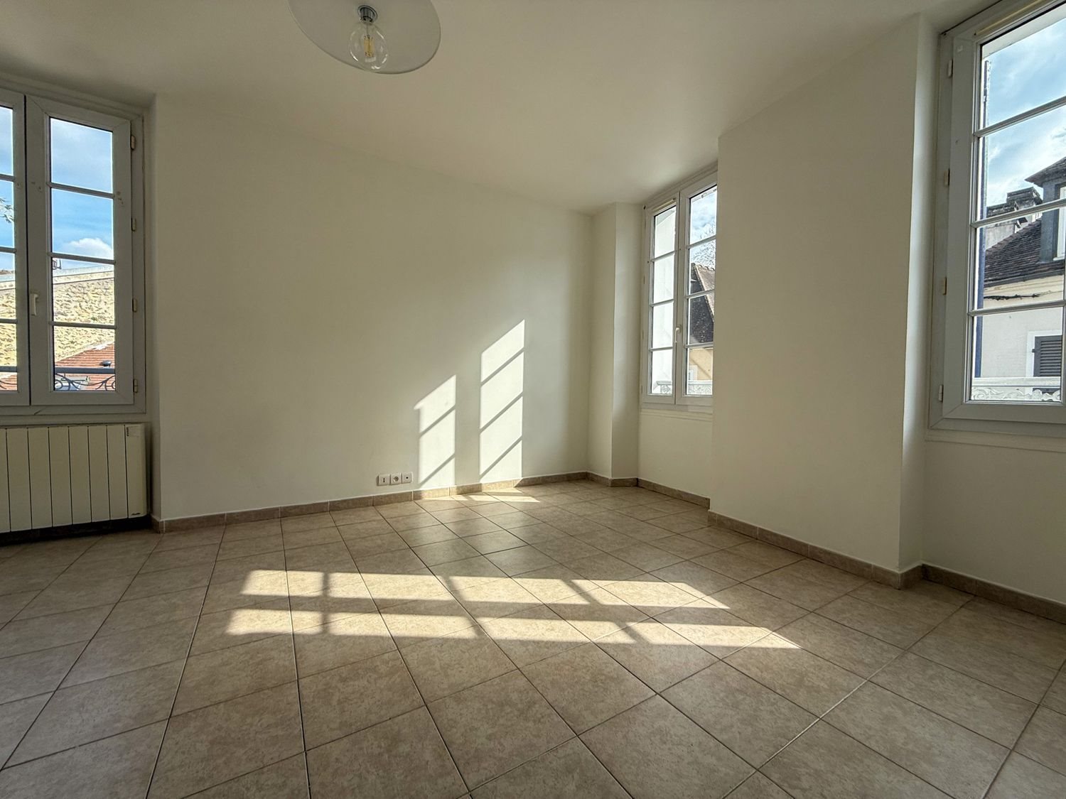 Appartement à louer, 50m², Méré