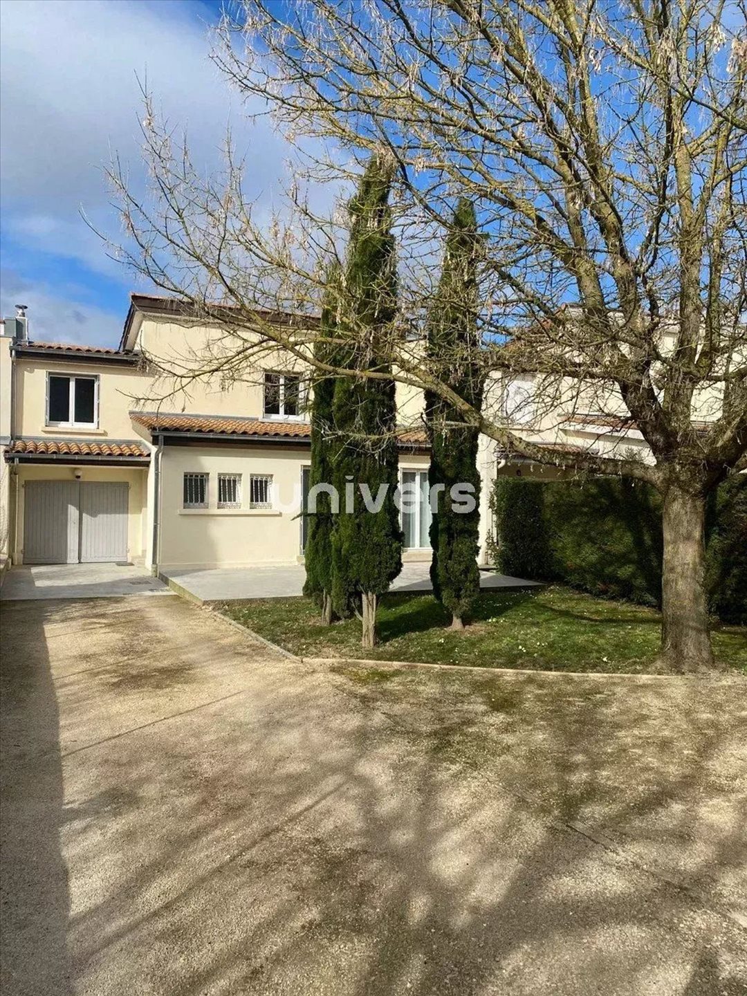 Maison à vendre, 90m², Hostun