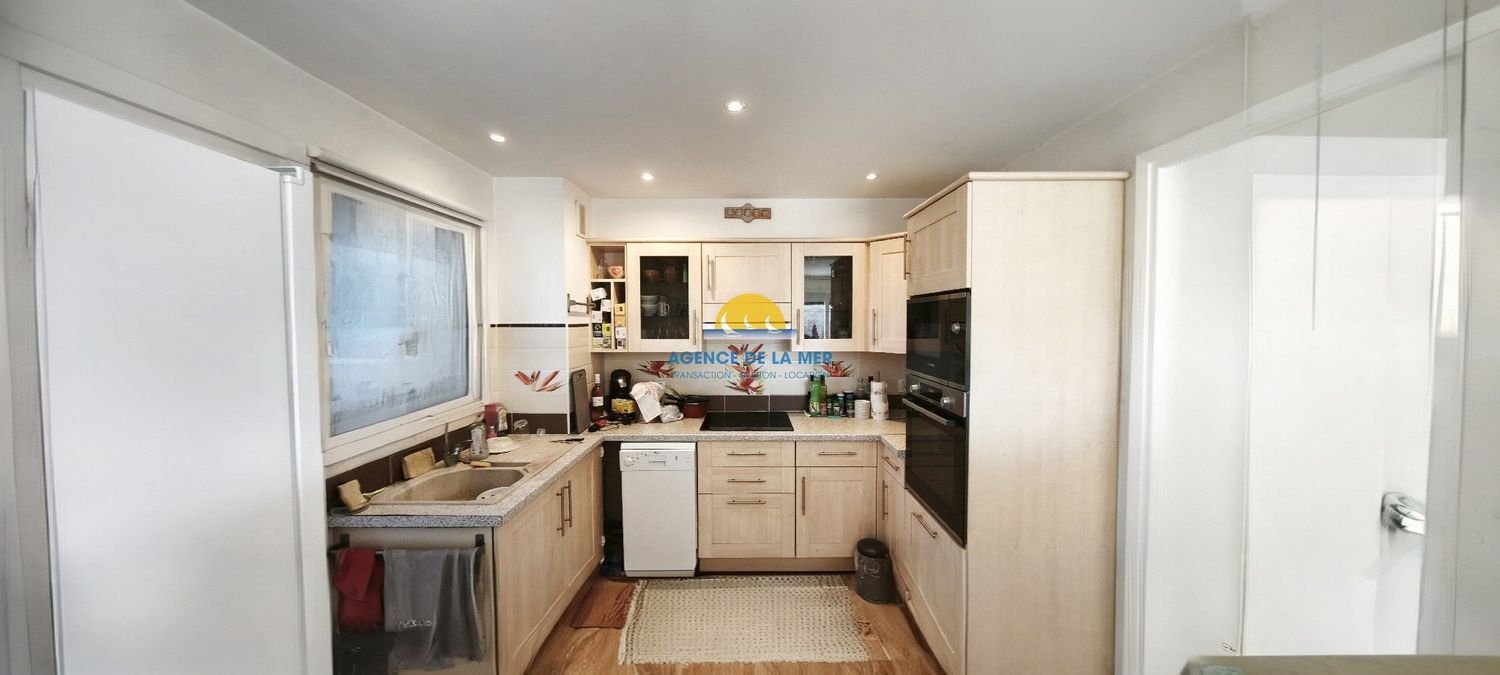 Appartement à vendre, 69m², Fréjus