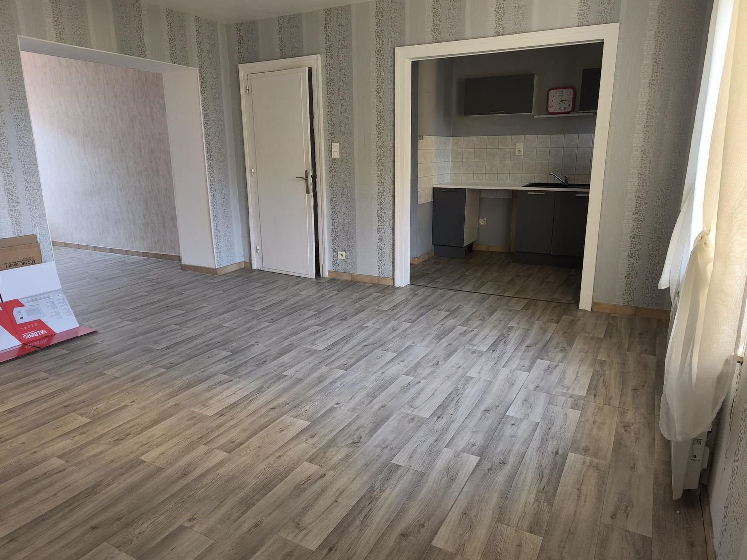 Appartement à louer, 111m², Charmes