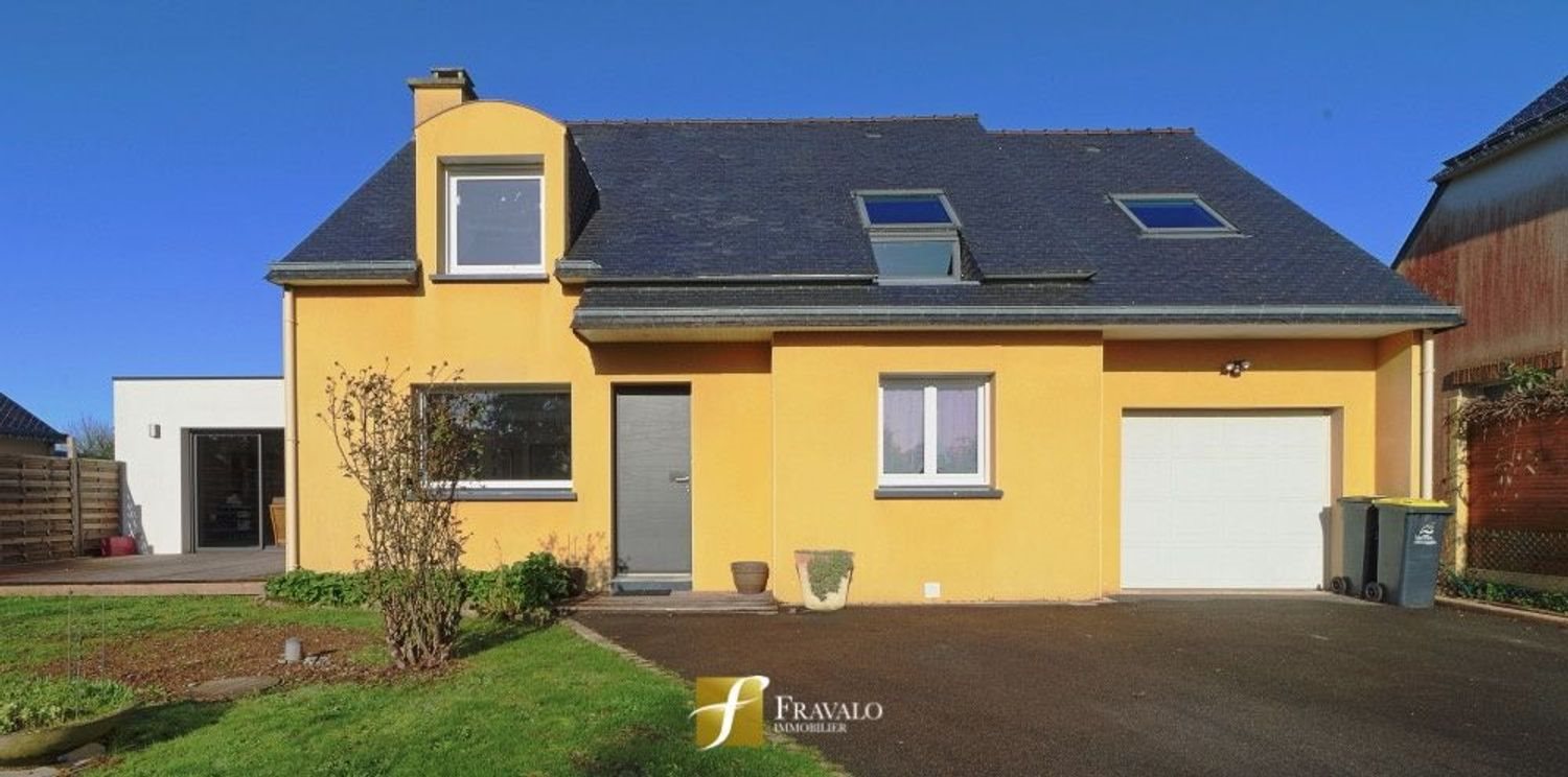 Maison à vendre, 150m², Plougoumelen