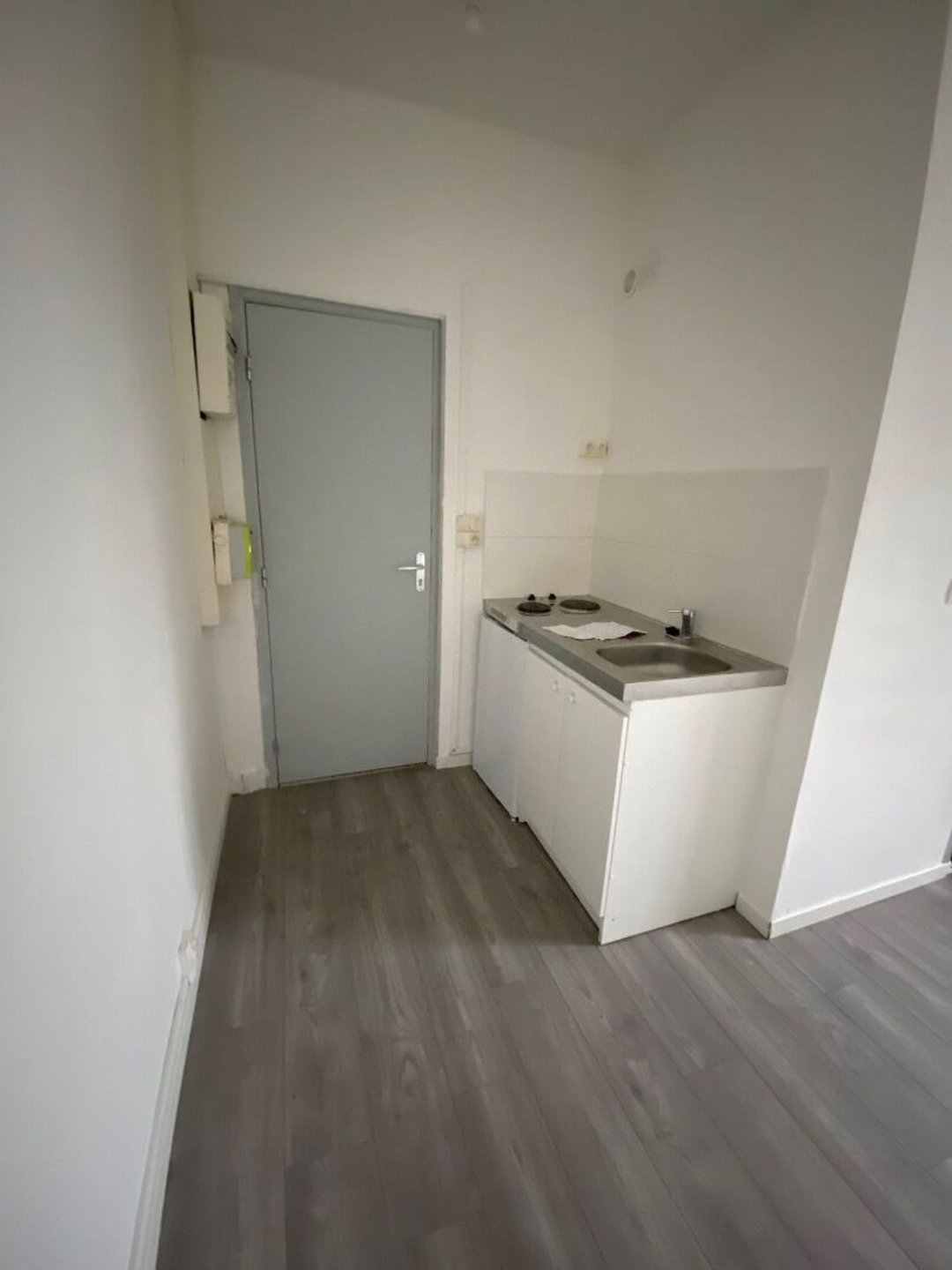 Appartement à louer, 18m², Saint-Quentin