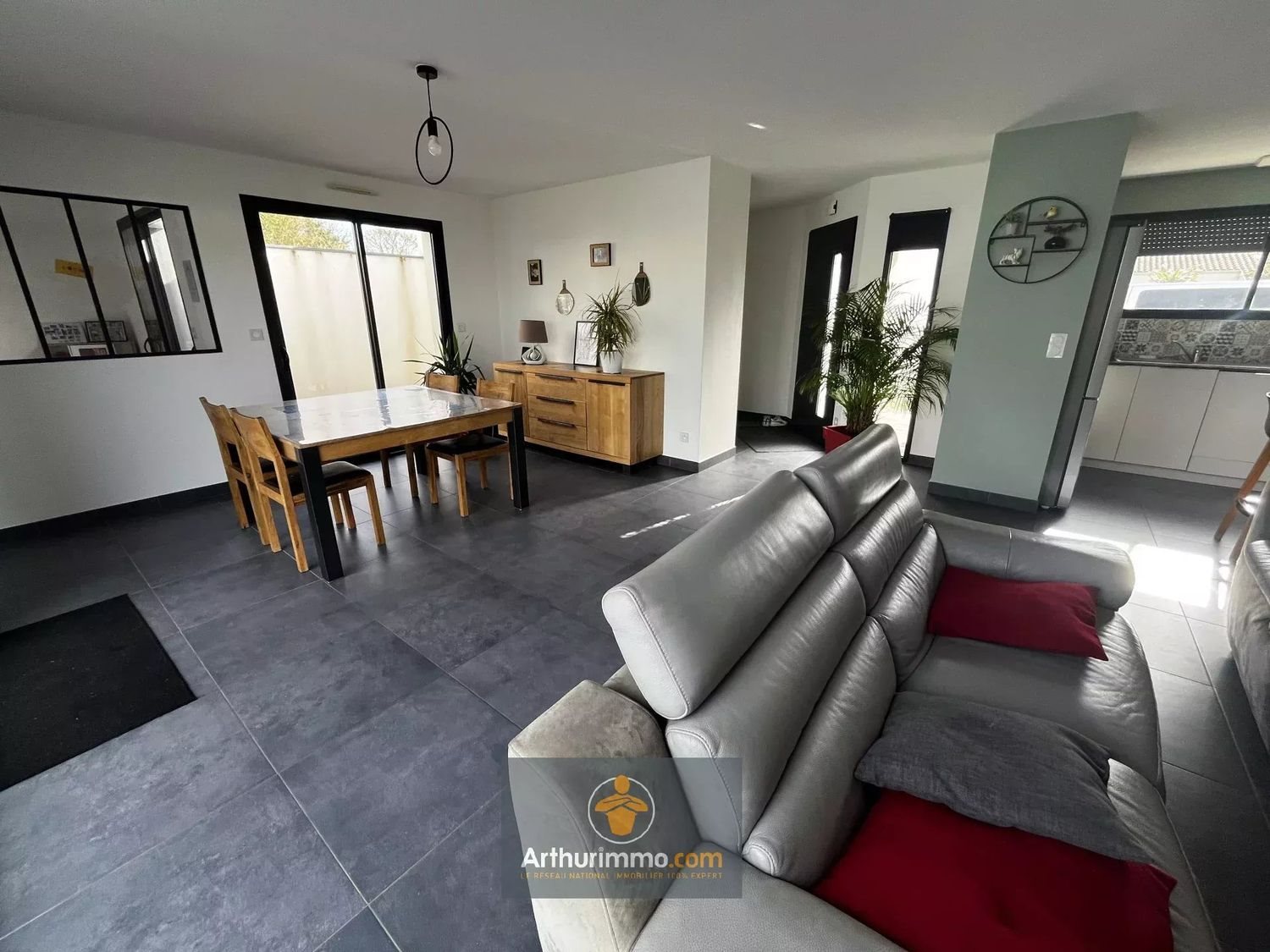 Maison à vendre, 75m², Ferrières
